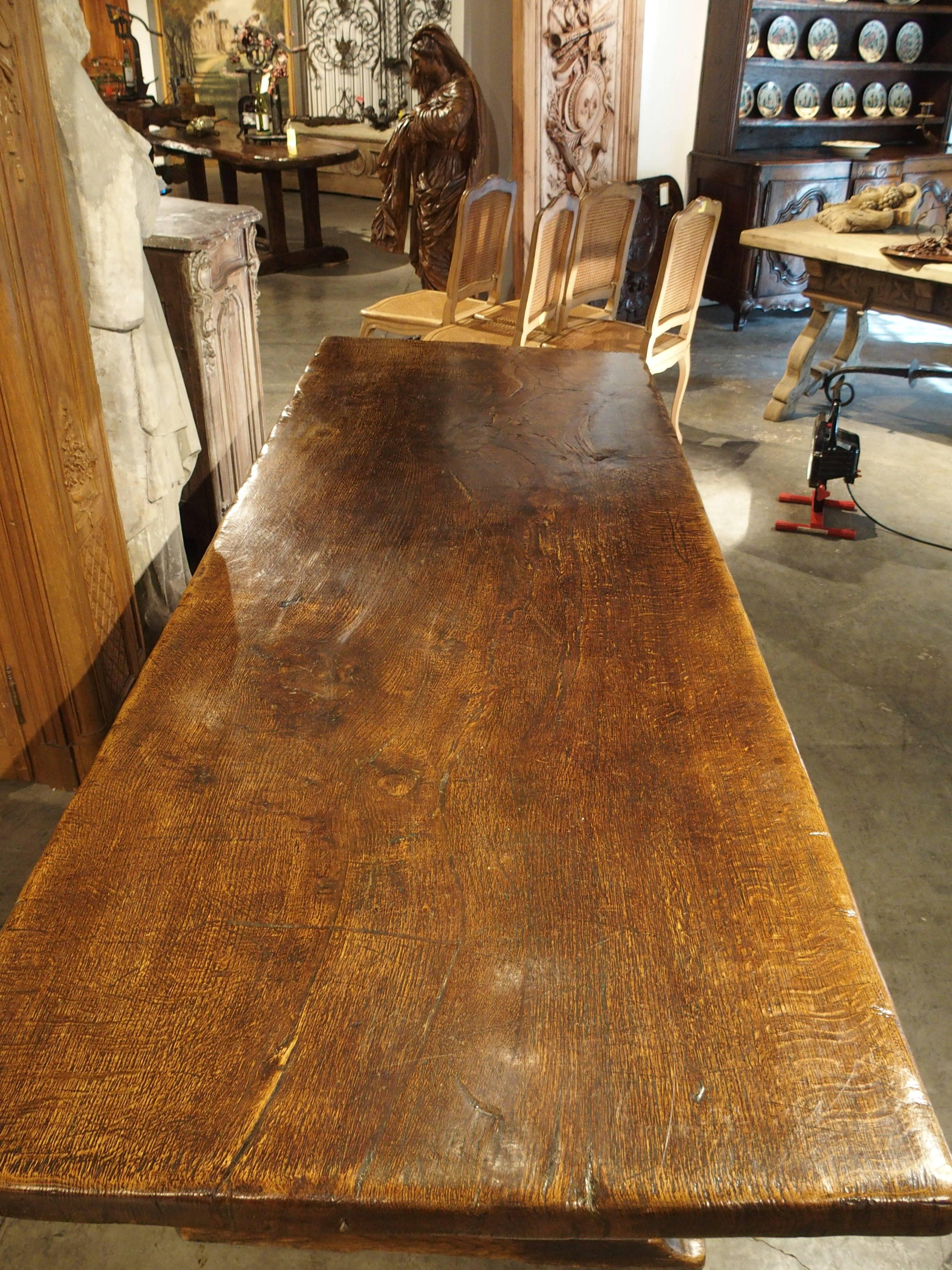 1800 dining table