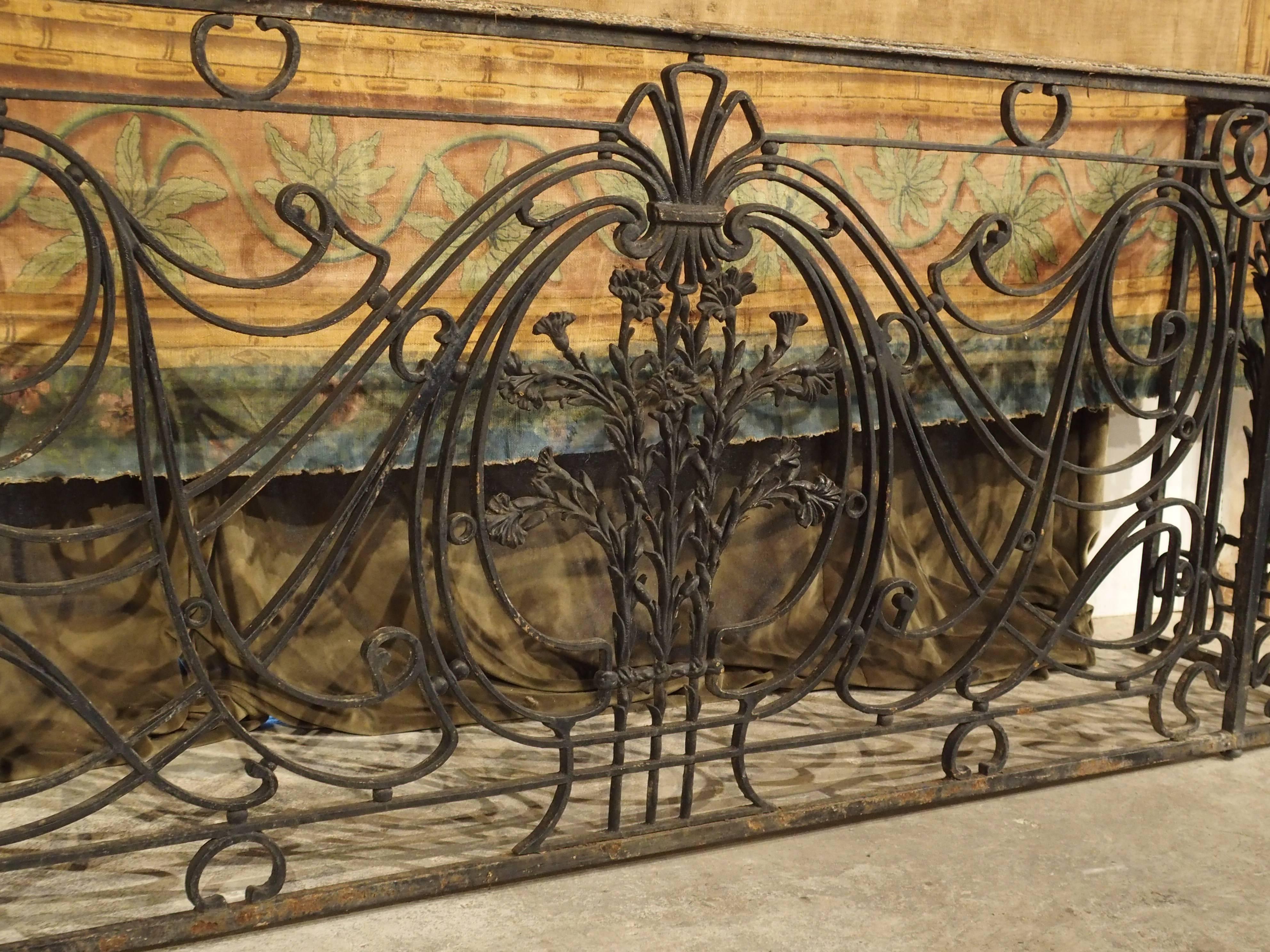 Antique Forged and Cast Iron French Balcony Gate/Console, circa 1900 4