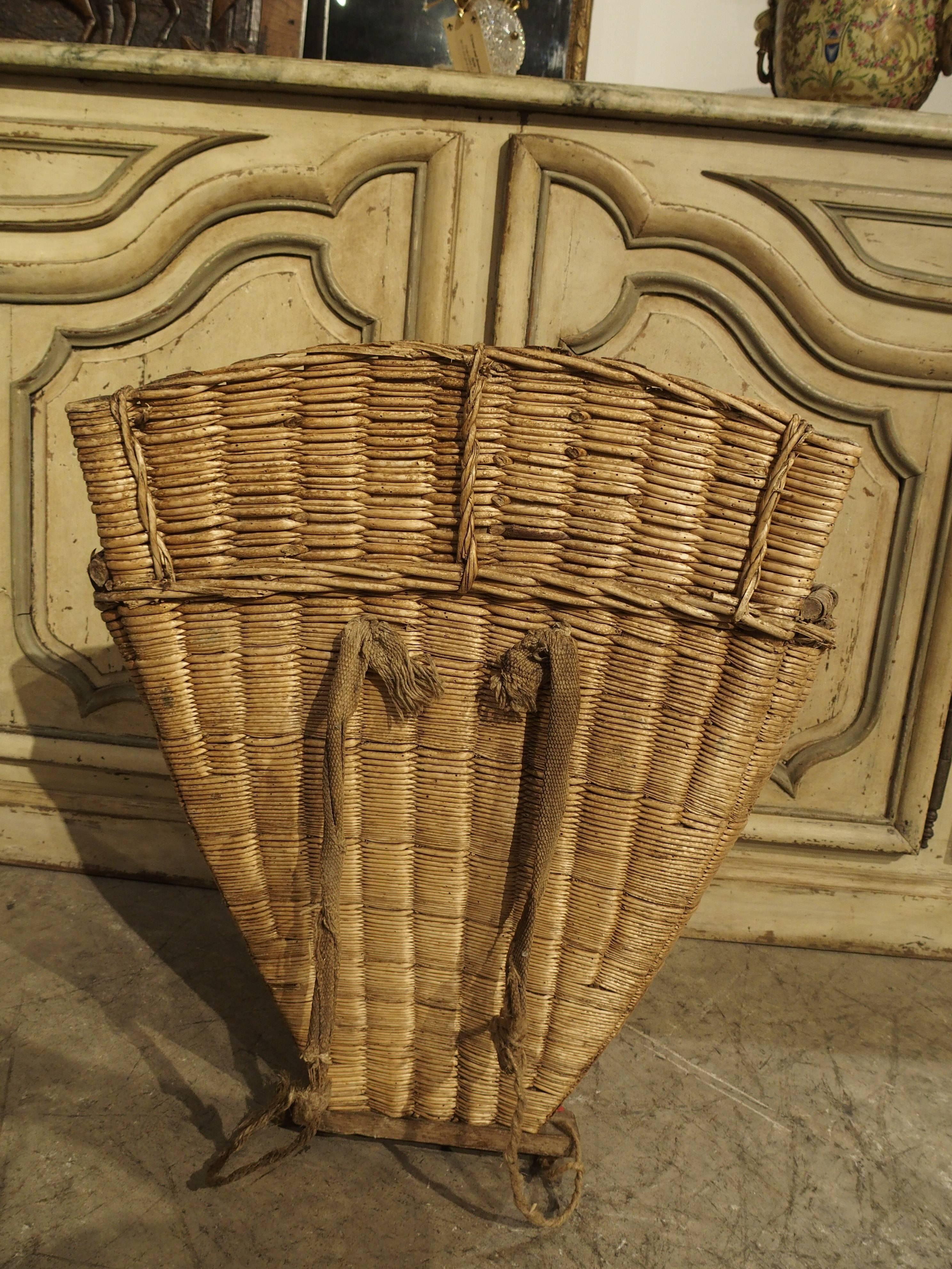 Antique Wine Grape Basket from France, circa 1900 2