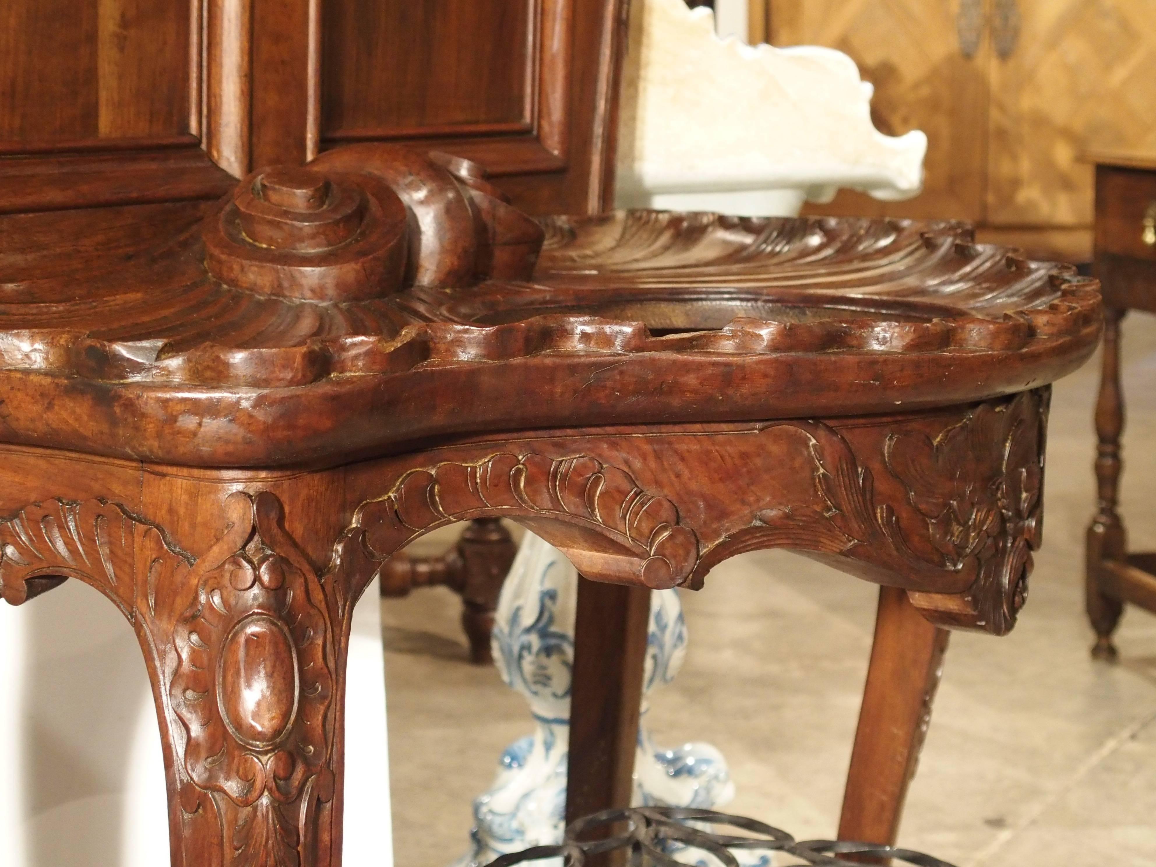 Louis XV Antique French Walnut Wood Hall Rack and Umbrella Stand, circa 1880 For Sale