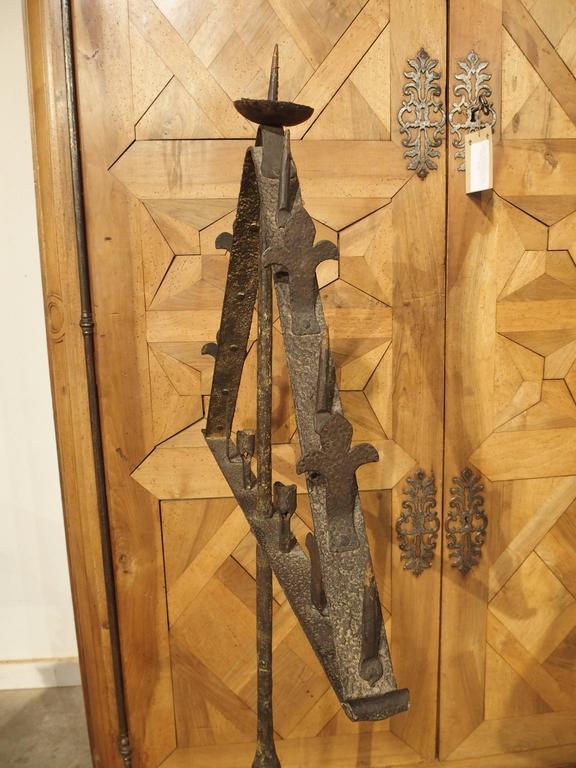 Italian Antique Wrought Iron Torchere from Italy, 18th Century For Sale