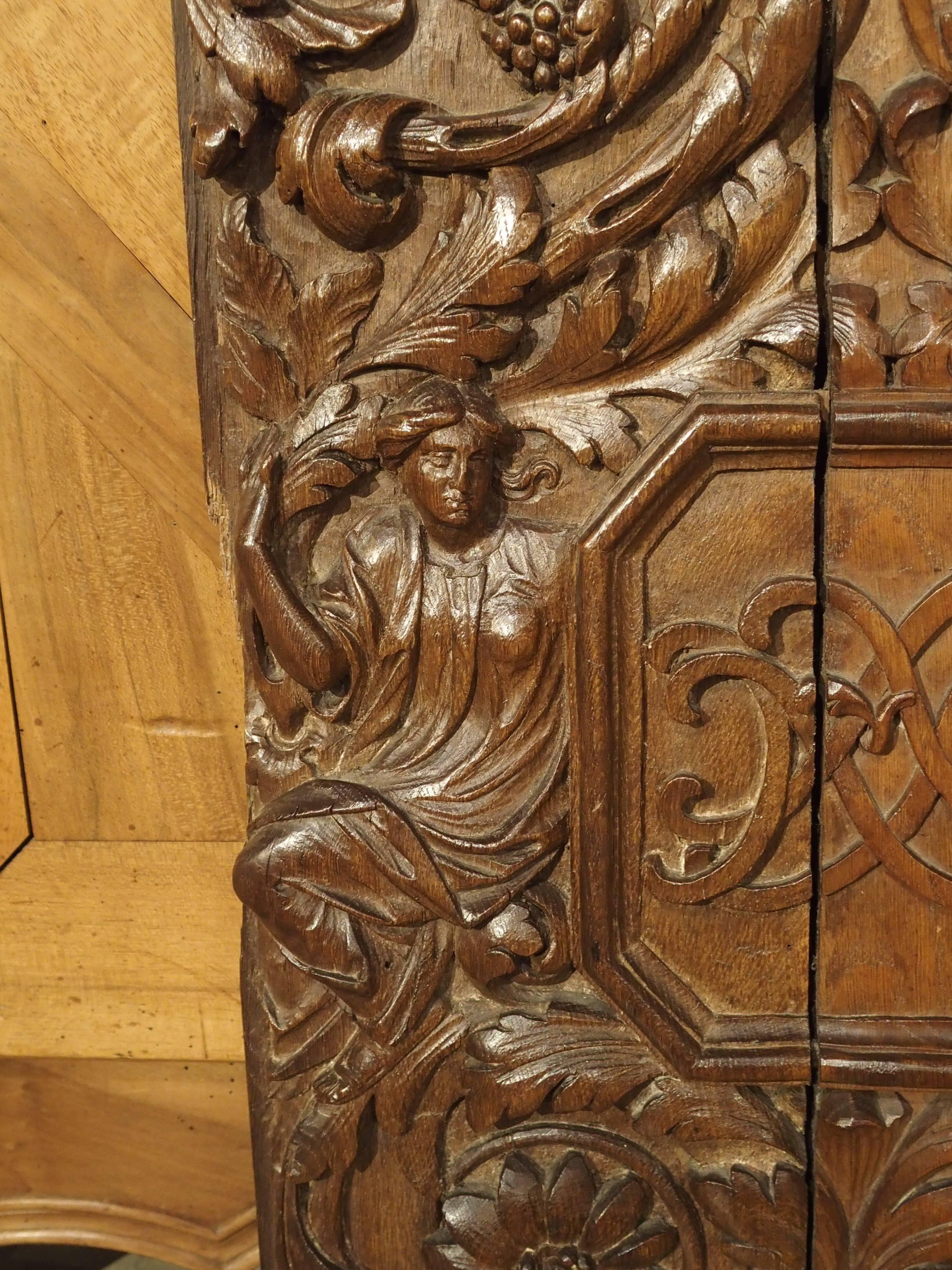 Wood Pair of 17th Century Renaissance Style Carved Panels from France For Sale