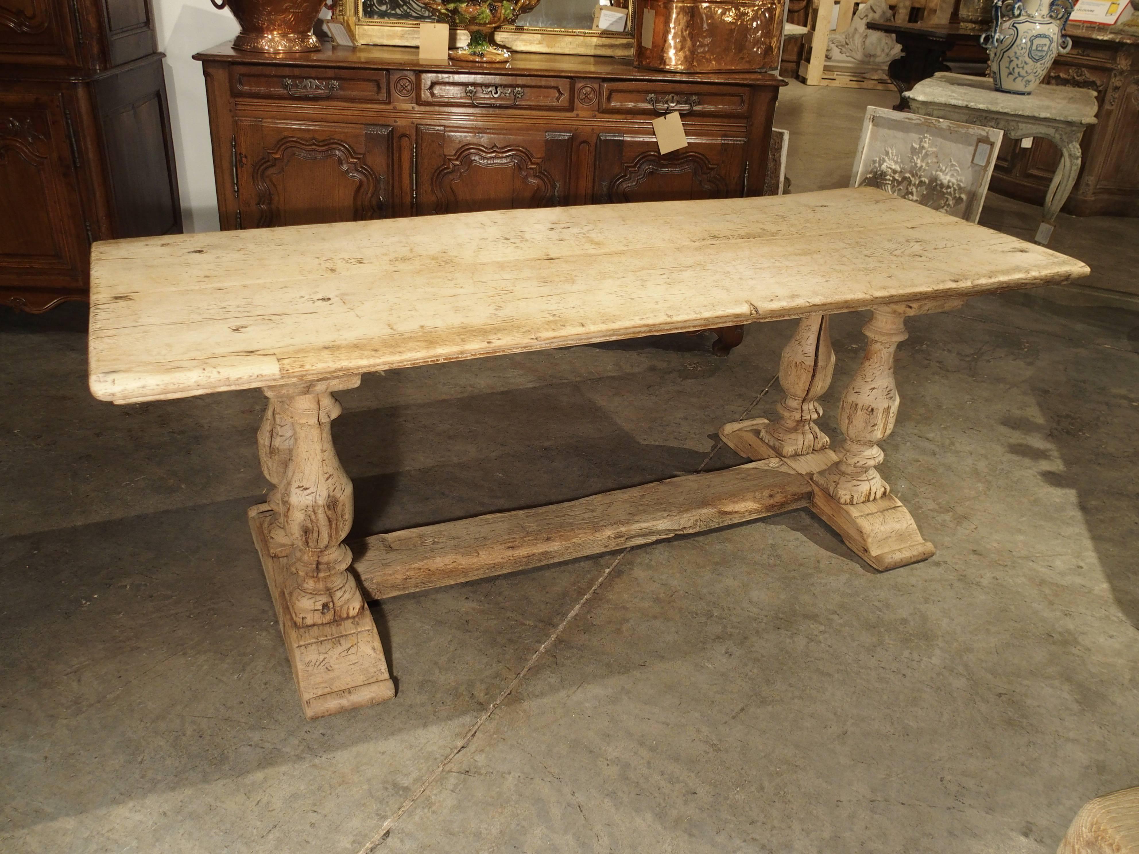 Antique French Farm Table with Baluster Legs, Bleached Oak, circa 1880 2