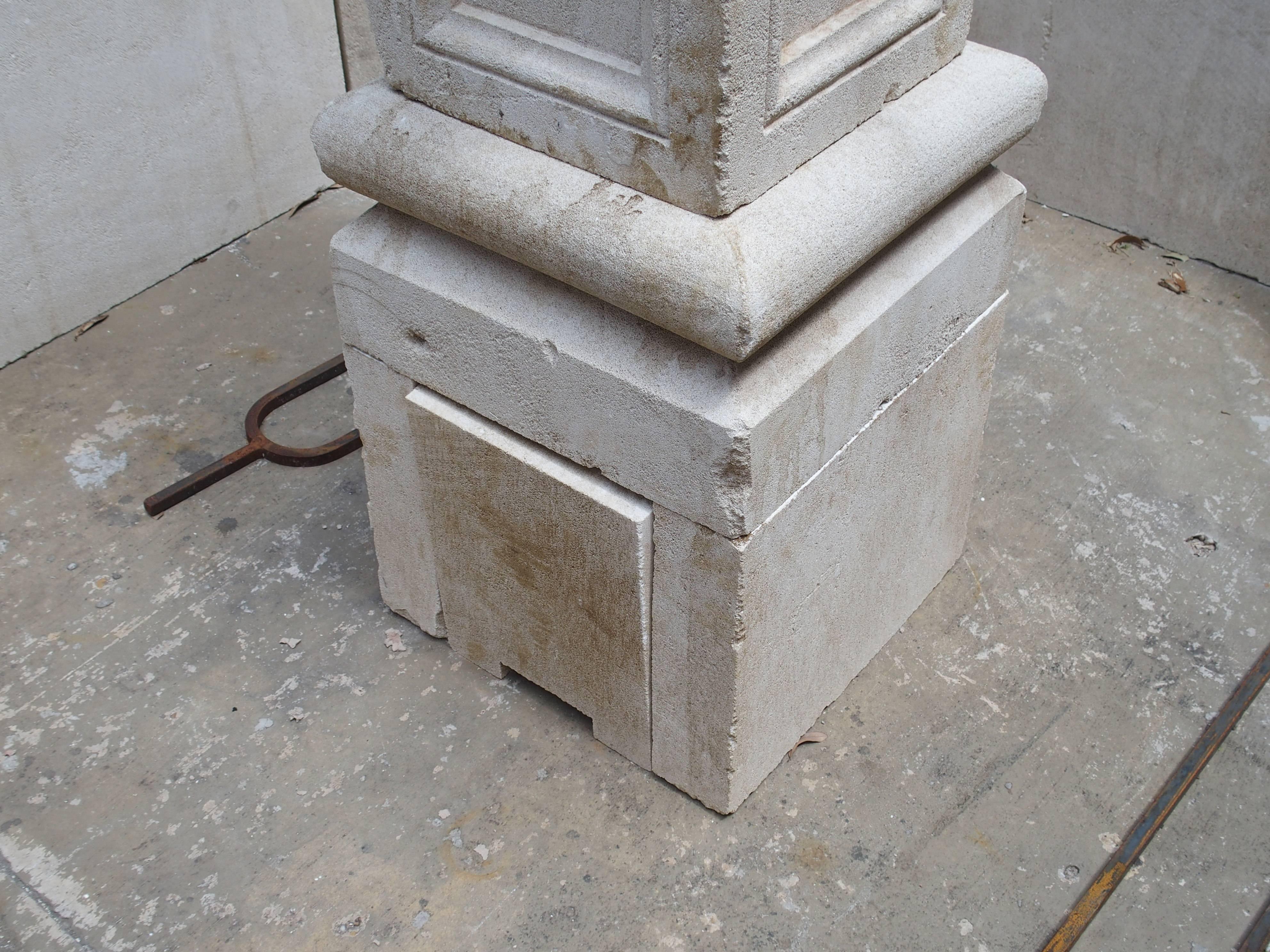 This beautiful French centre fountain from Provence has been hand-carved and distressed out of Estaillade limestone. The centre post has a ball finial, while four sides having recessed panels with stylized ogee moldings. The ball portion can be left