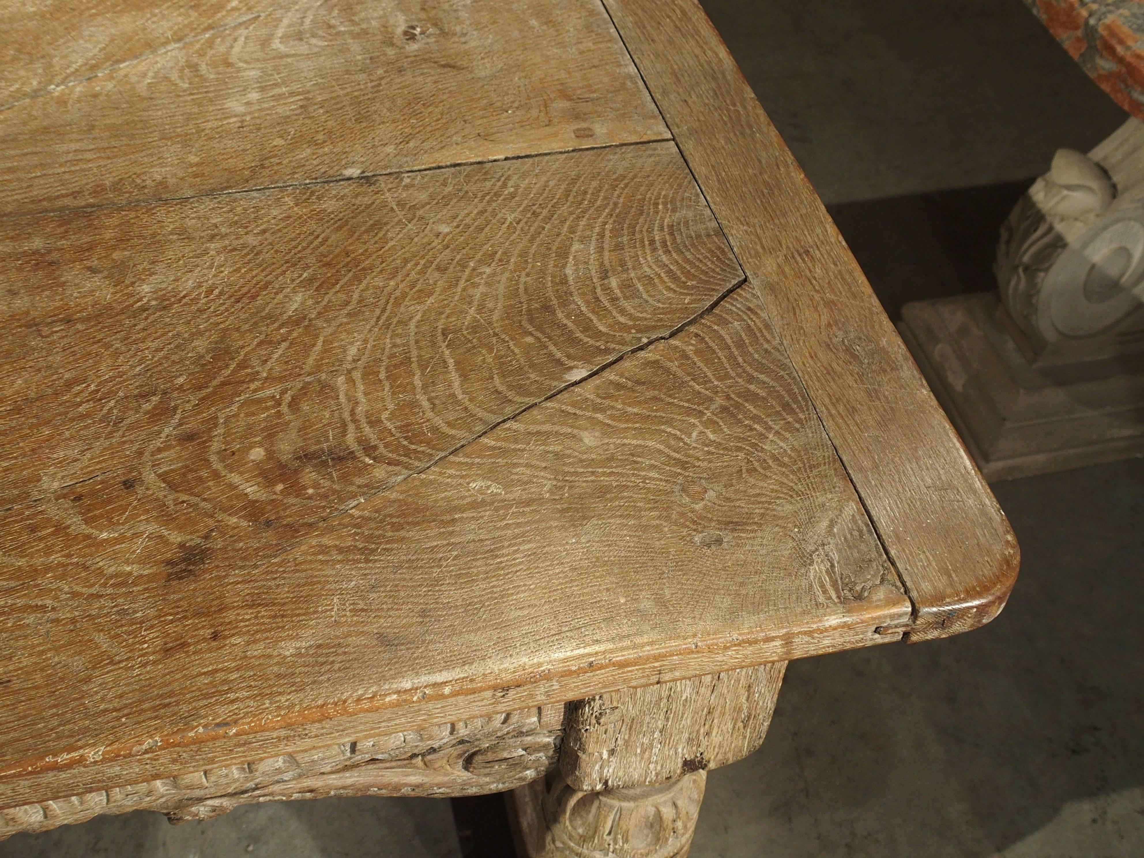 Great Britain (UK) Antique Whitewashed Oak Table from England, Early 1800s