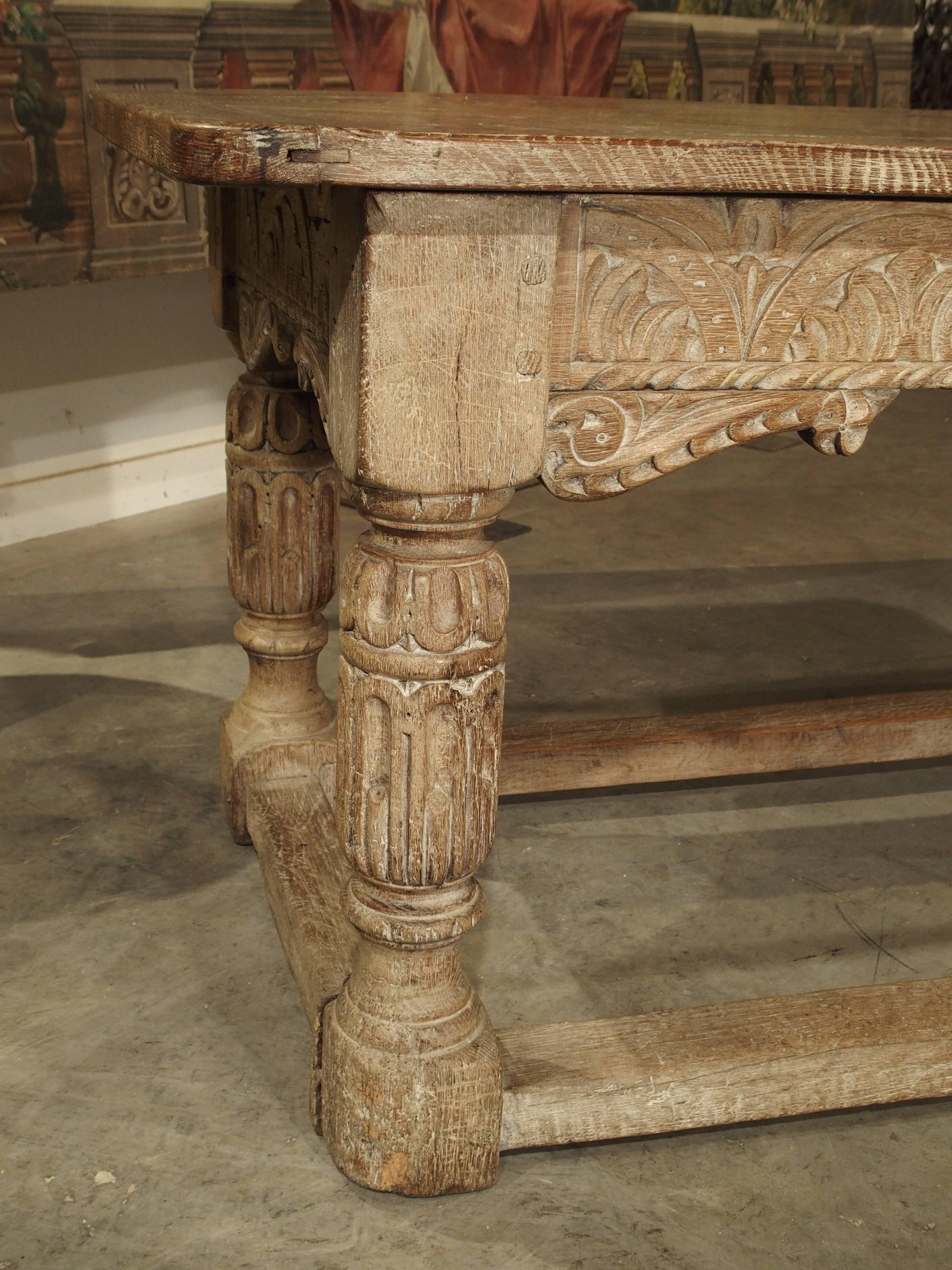 Antique Whitewashed Oak Table from England, Early 1800s In Good Condition In Dallas, TX