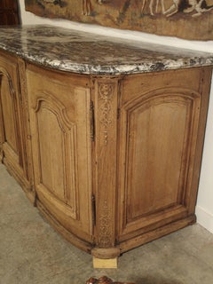 Beautiful Stripped Oak Presentation Buffet from Ile De France, circa 1700