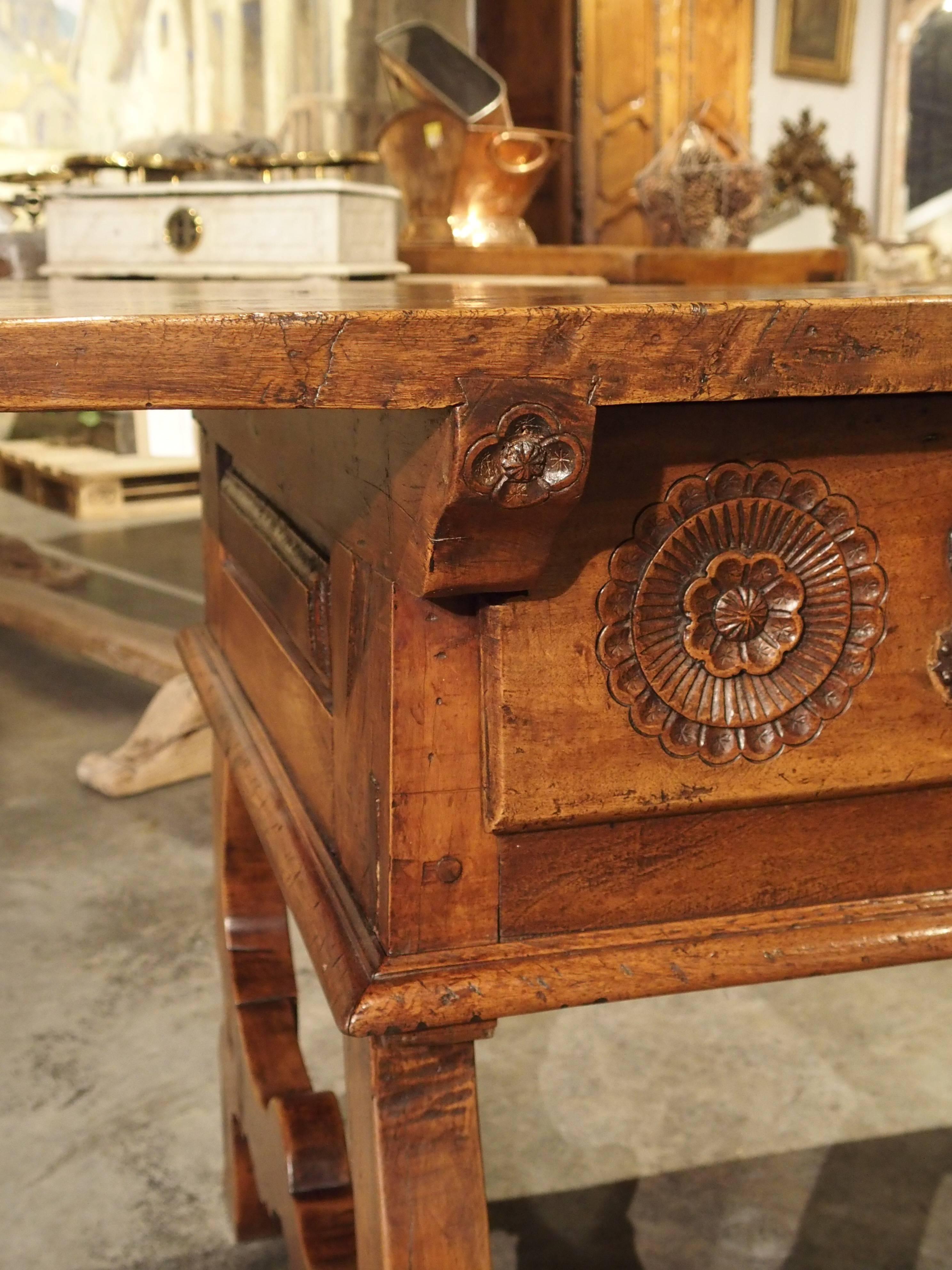 17th Century Catalan Walnut Wood Desk 2