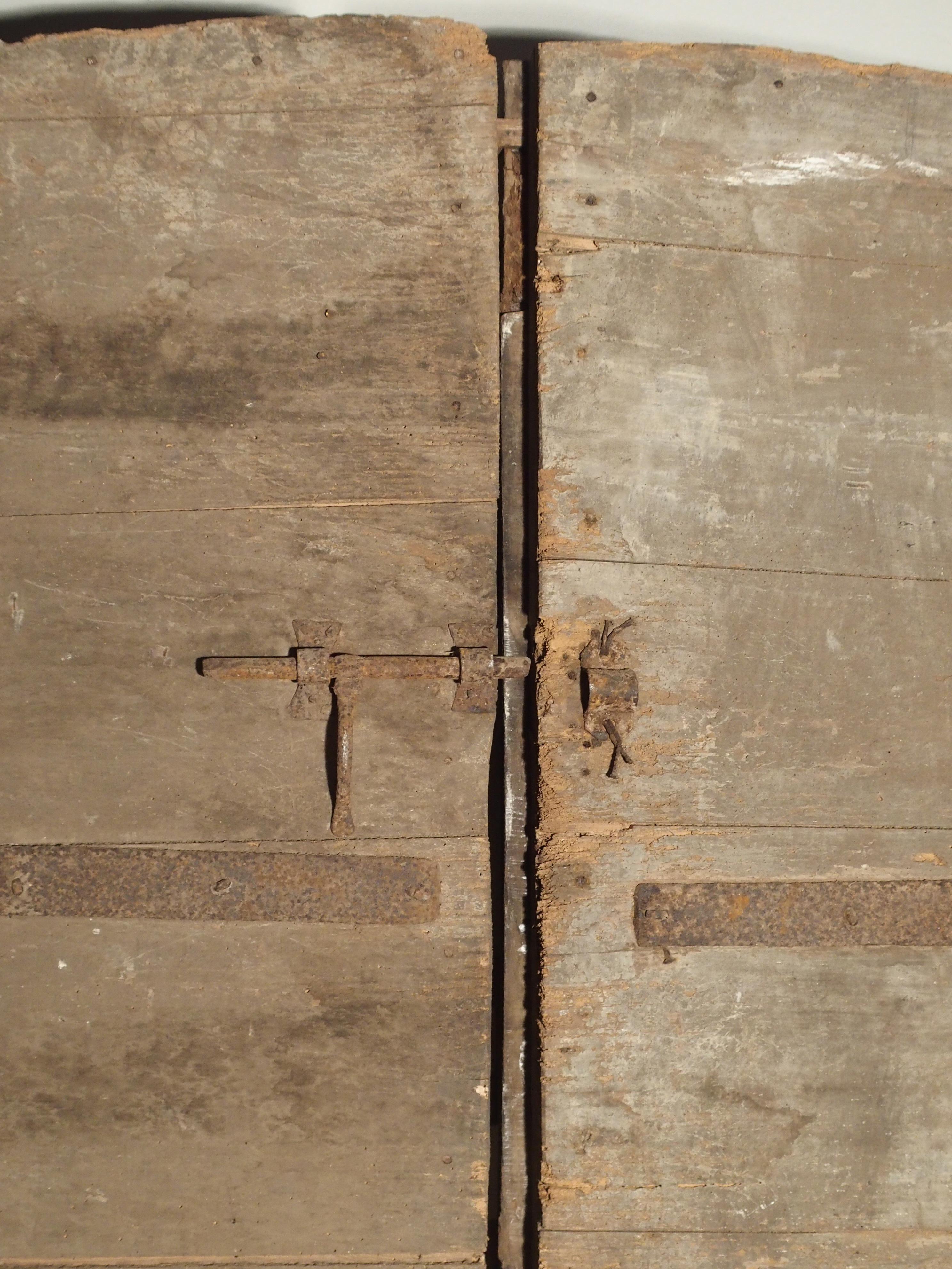 Pair of Antique French Oak Doors from Burgundy, 1700s 2