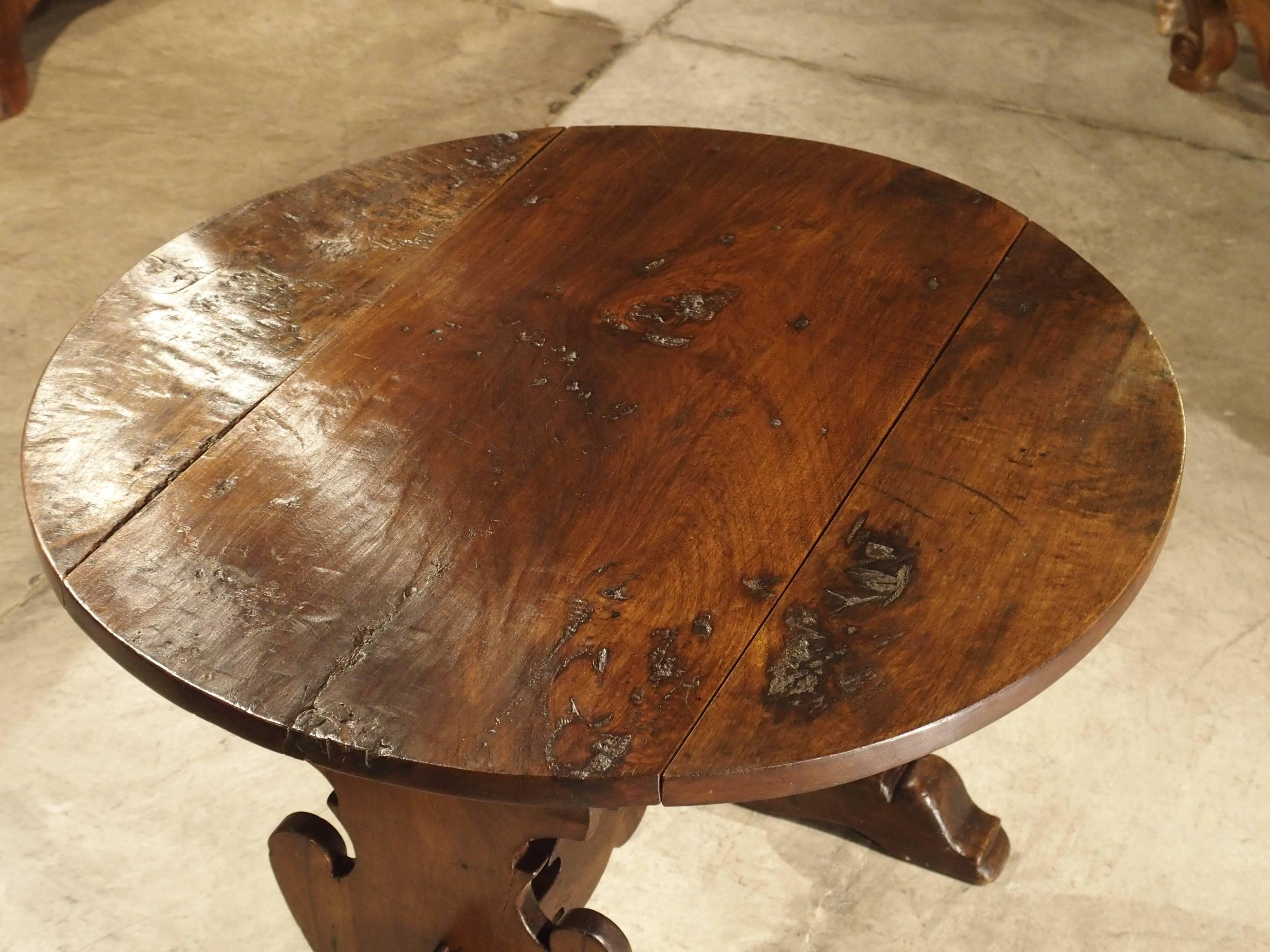 Early 1800s Italian Walnut Wood Drop-Leaf Side Table 2