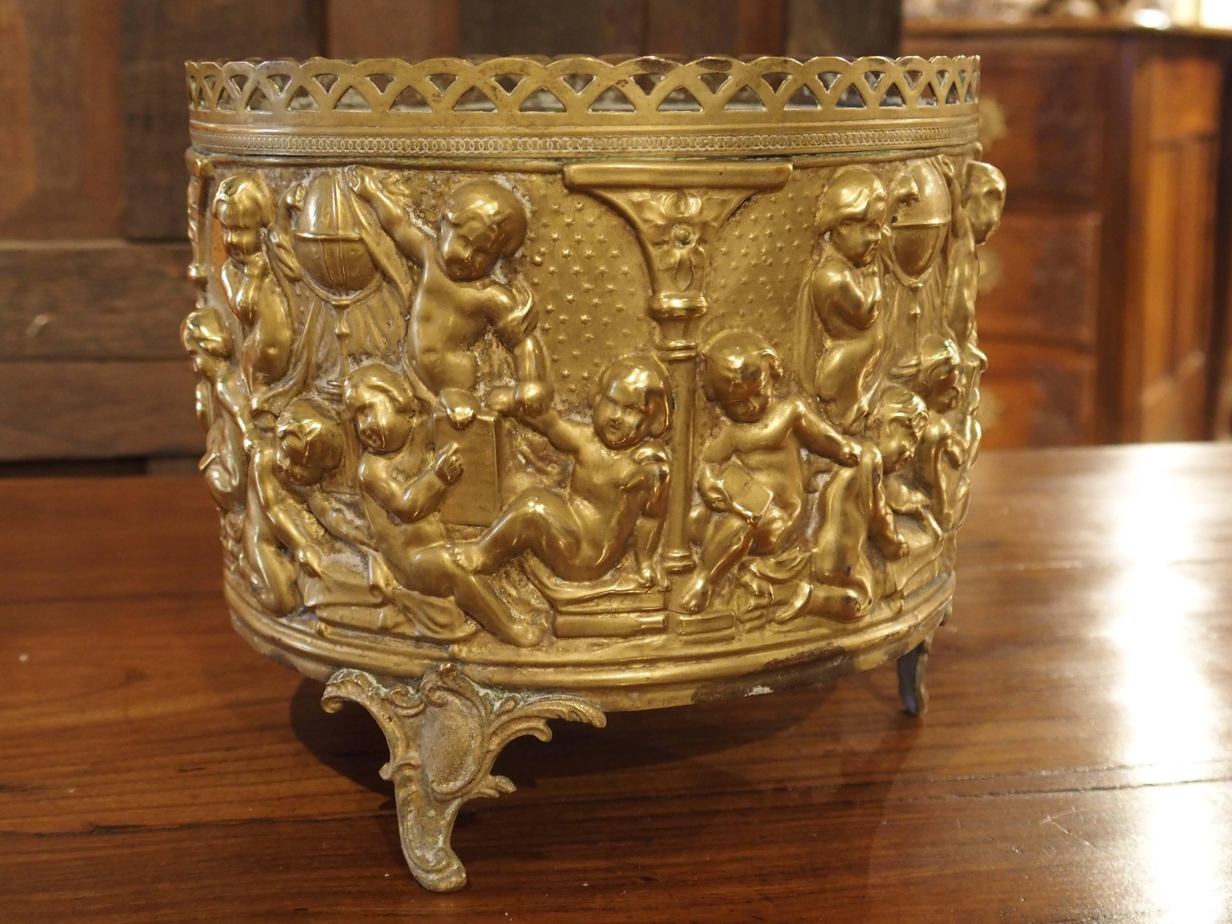 Small Antique French Brass Repousse Planter, circa 1900 1