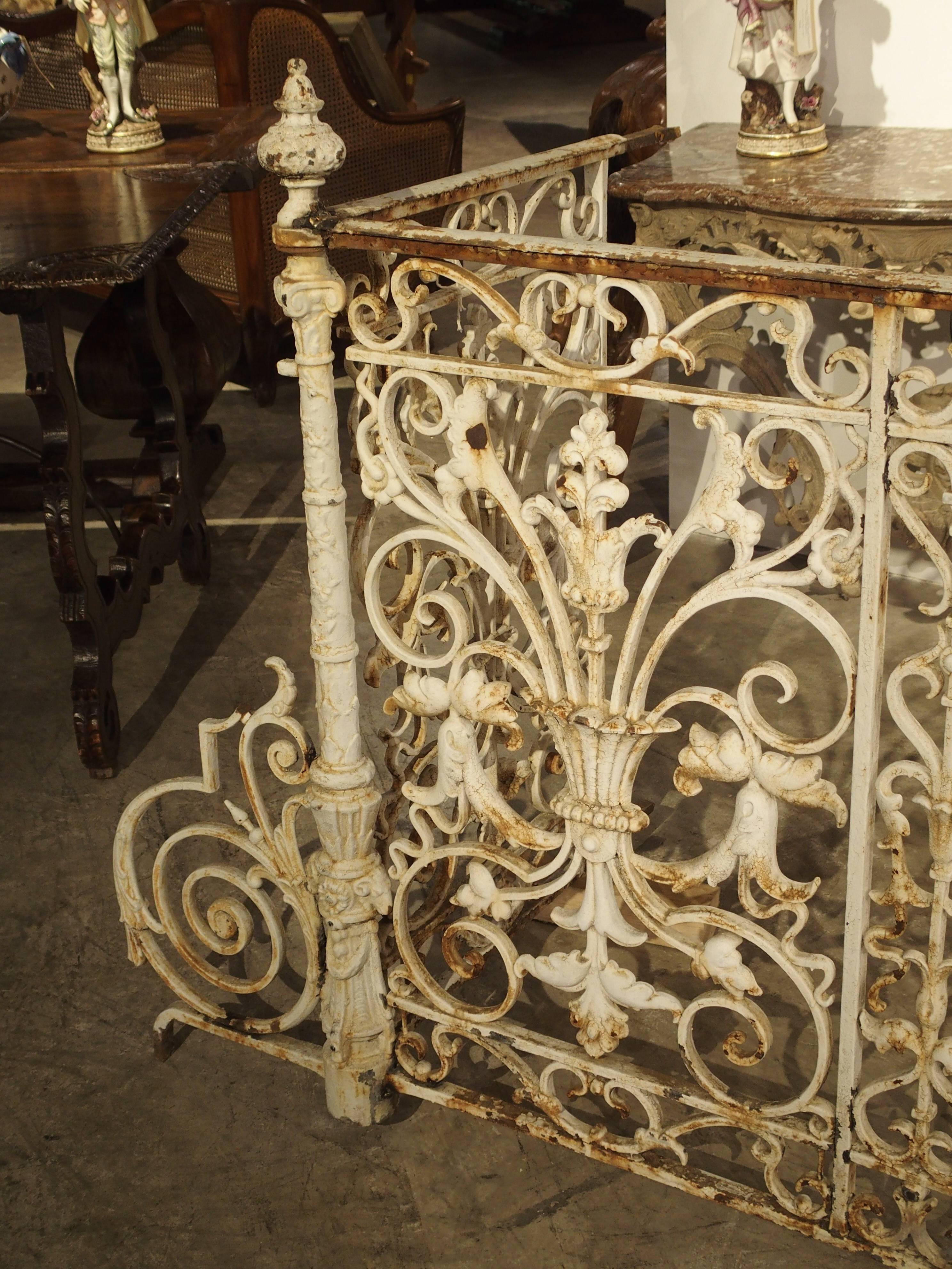 French Circa 1860 Painted Cast Iron Balcony Railing from Montpellier, France