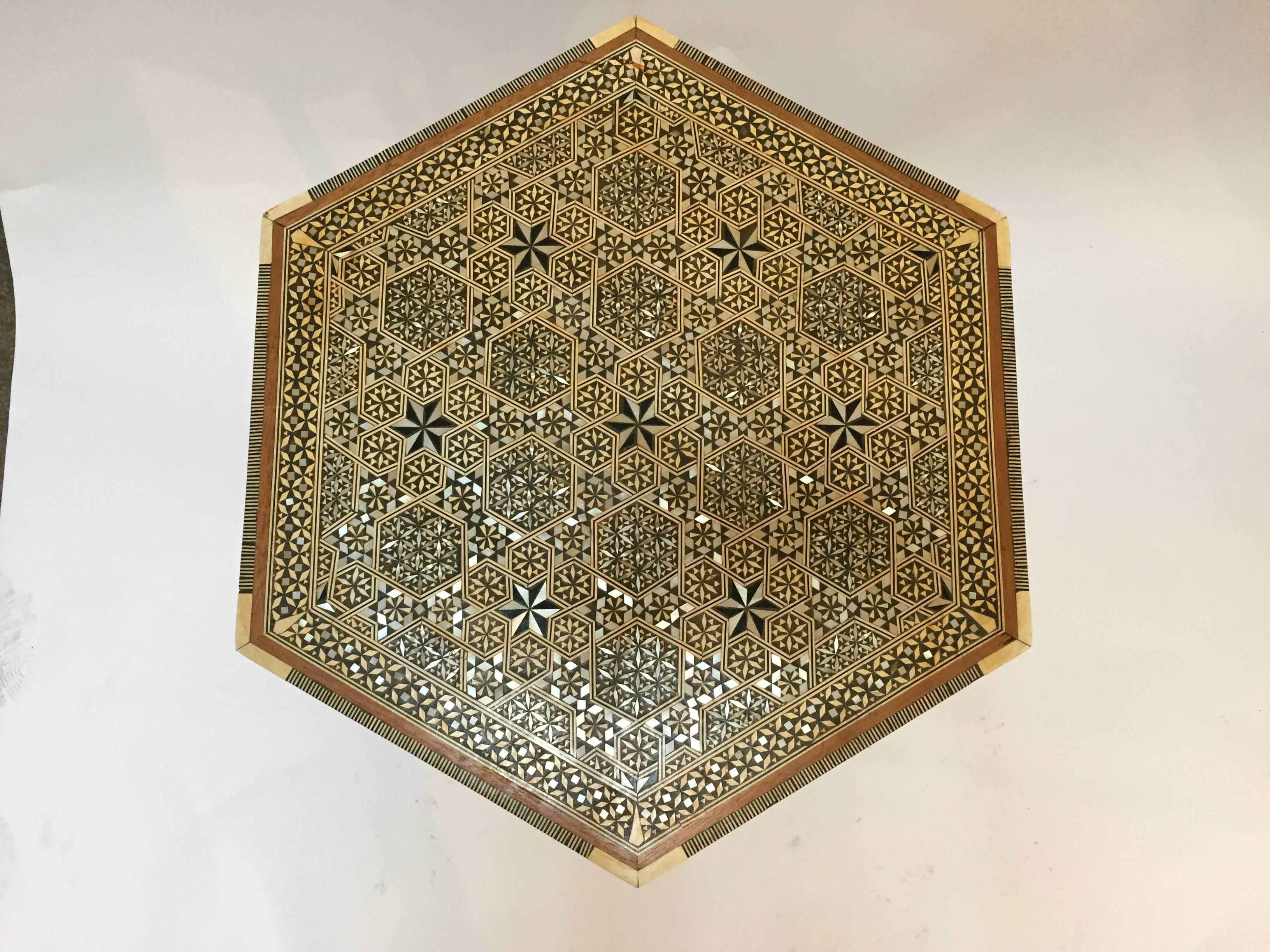 Wood Middle Eastern Egyptian Octagonal Side Tilt Top Table Inlaid Marquetry
