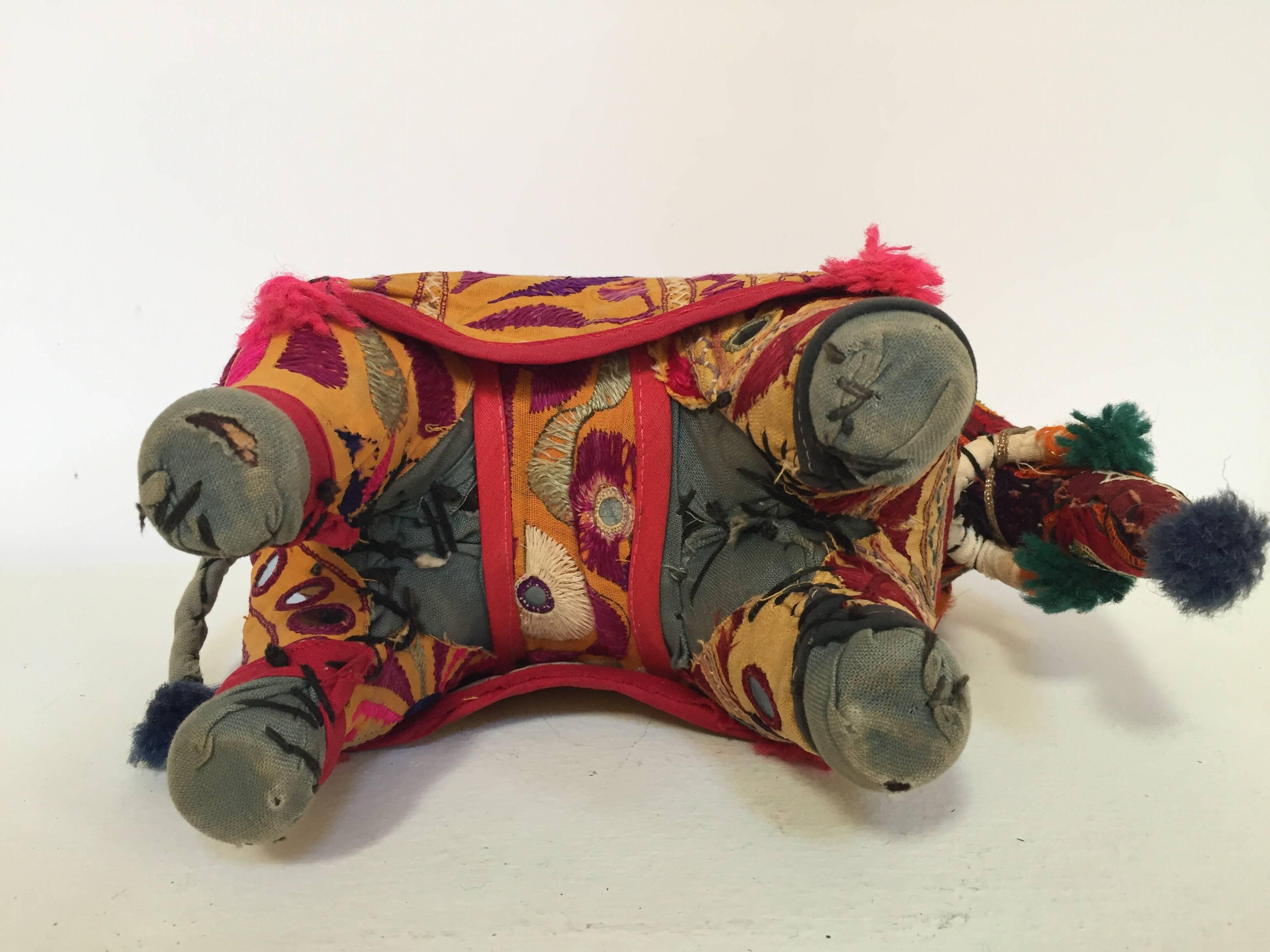 Hand-Crafted Anglo Raj Vintage Stuffed Cotton Embroidered Elephant, India 1950 In Good Condition In North Hollywood, CA