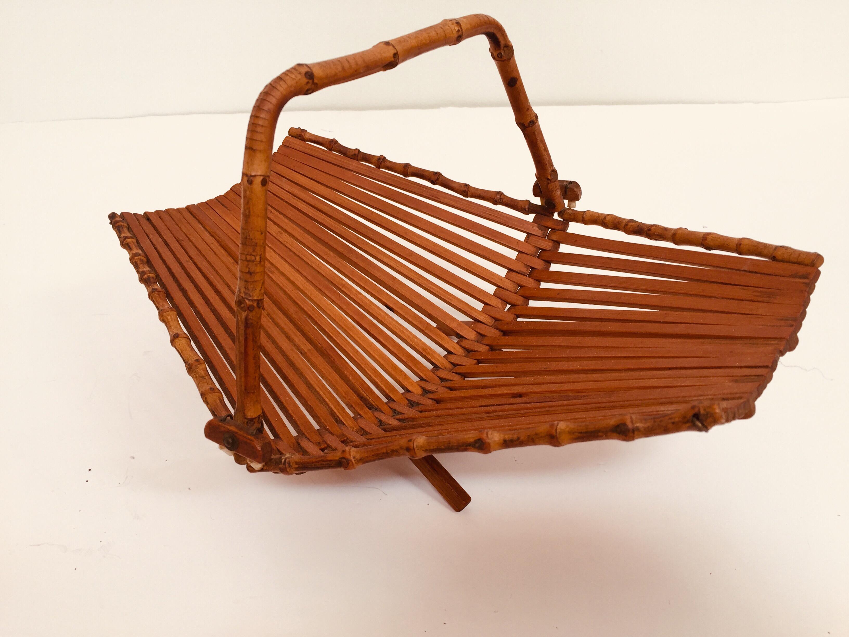 Hand-Crafted Midcentury Japanese Folding Bamboo Basket with Handle