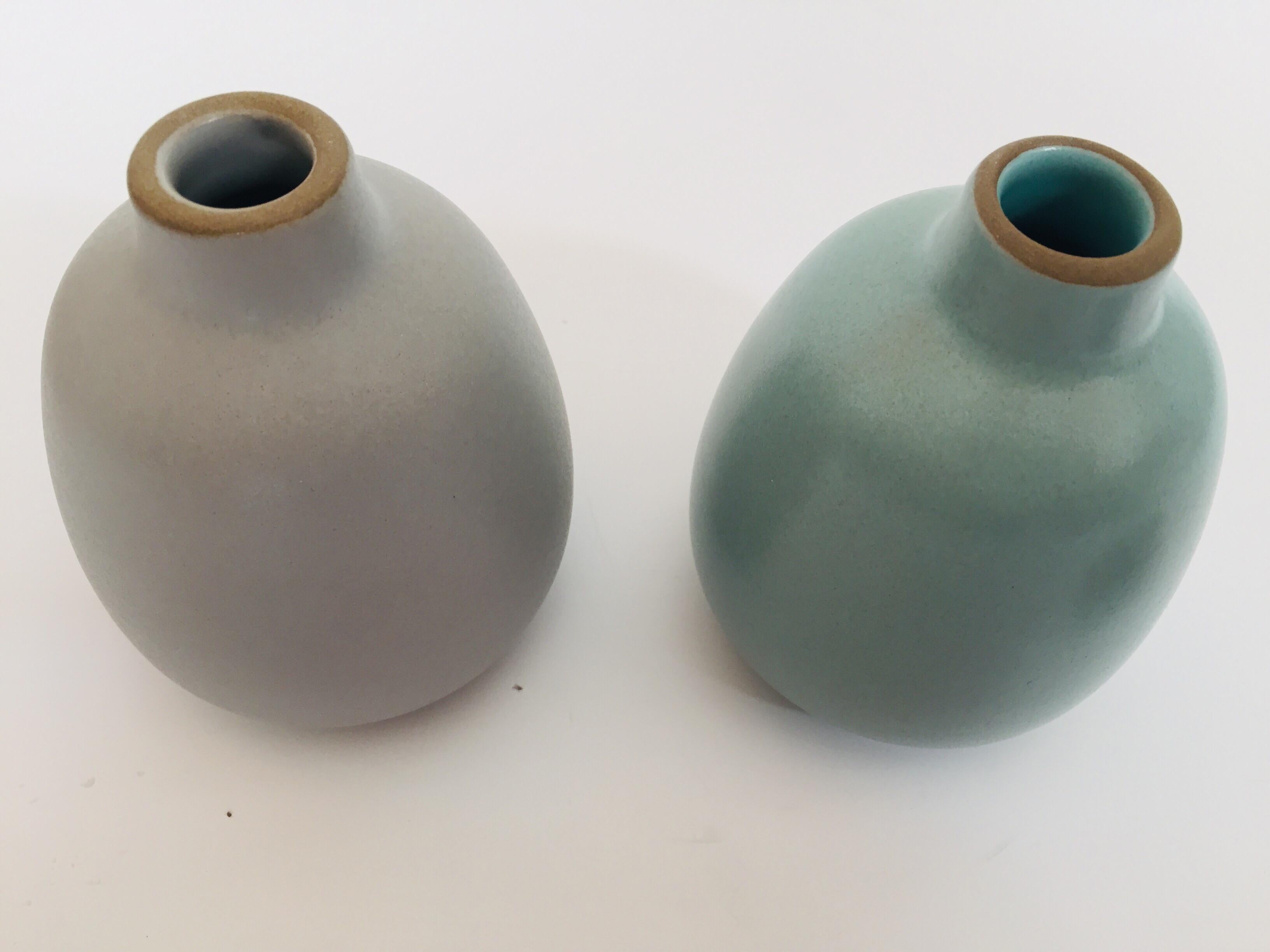 Set of two lovely bud vases in Grey and Bluejay .
An Edith Heath Classic, designed in the 1940s, 
The bud vase makes for a stunning still life piece with or without flowers.
Bud vase: 3.75