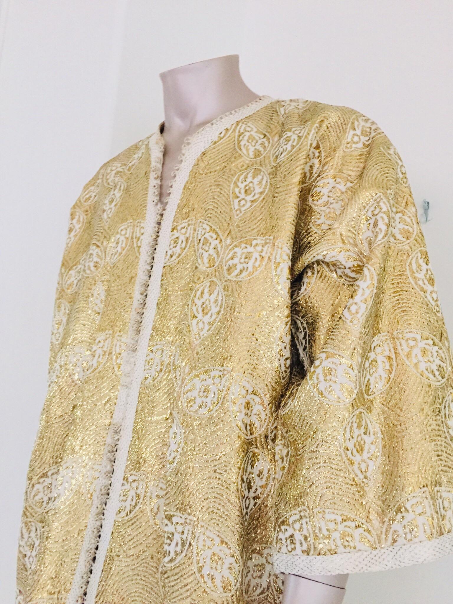 Caftan marocain vintage pour homme en brocart argenté et or pour caftan, circa 1960 en vente 7