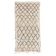 Vintage Moroccan Beni Ouarain Rug, Hand-Woven Wool, 1950s Design