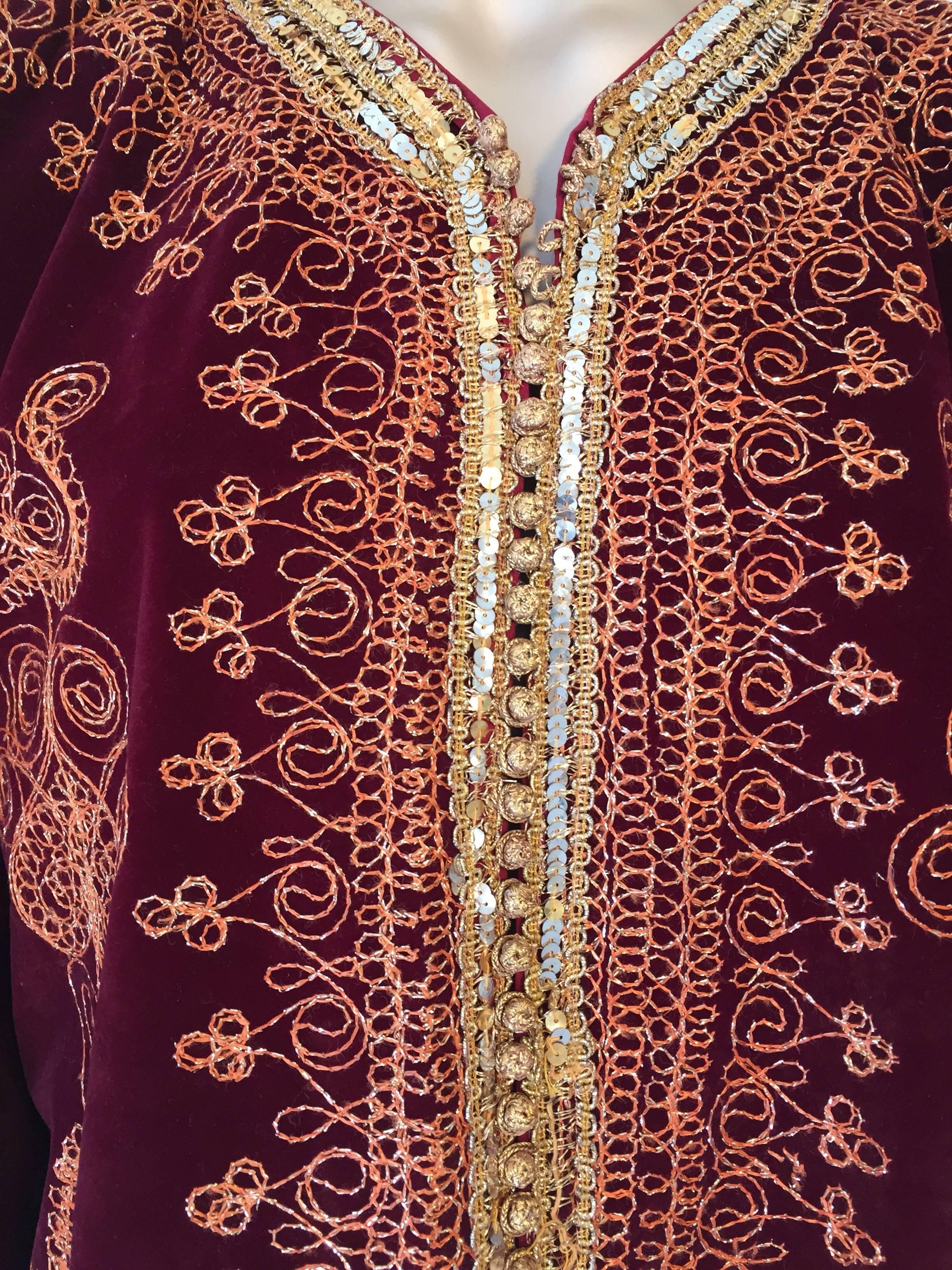 Bohemian Moroccan Caftan Maroon Velvet Embroidered with Gold Kaftan, circa 1970