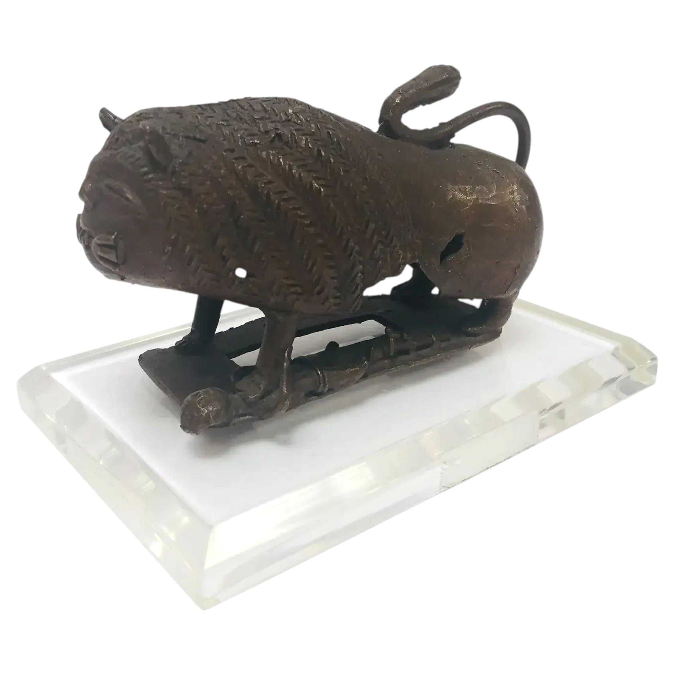 Antique Seljuk-Style Islamic Cast Bronze Lion with Prey Figure, circa 1900 For Sale