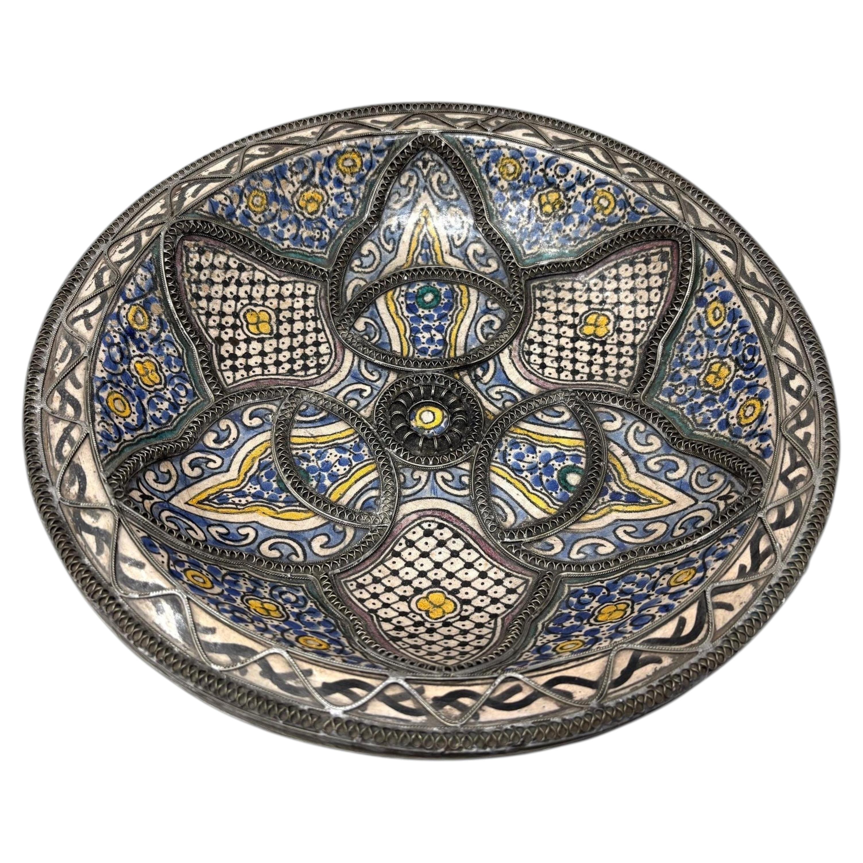 Antique Moroccan Handcrafted Moorish Ceramic Bowl, Blue and White circa 1920 For Sale