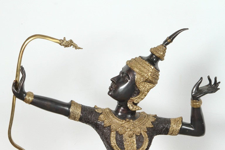 thai dancer statue