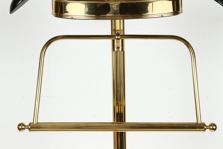 Stylish Gentleman Brass Valet Stand in Adnet Style In Good Condition In North Hollywood, CA