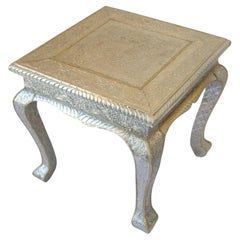 Tavolino anglo-indiano d'epoca rivestito in argento