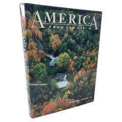 «America from the Air», de Robert J. Moore y Laura Accomazzo. Libro de tapa dura
