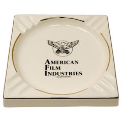 Vintage American Film Industries Incorporated Posacenere grande in ceramica