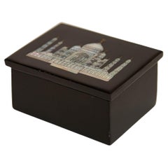 The Taj Mahal Black Marble Box with in Shell Inlaid Agra India 1950's
