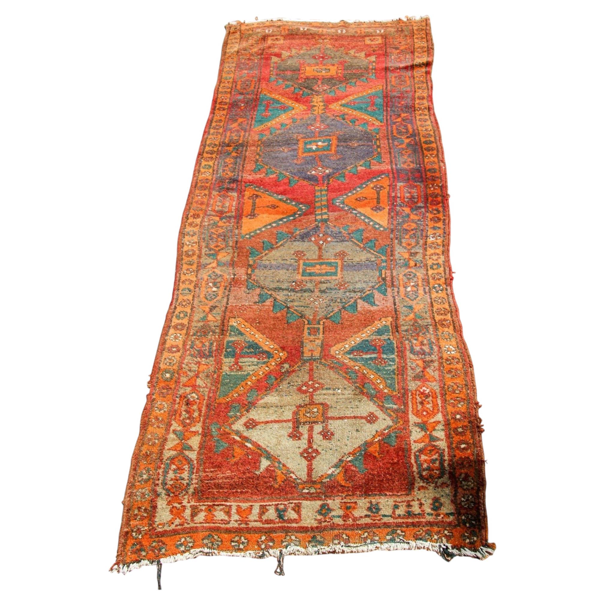 Tappeto vintage anni '50 Knots Rugs, annodato a mano, proveniente dalla Turchia in vendita