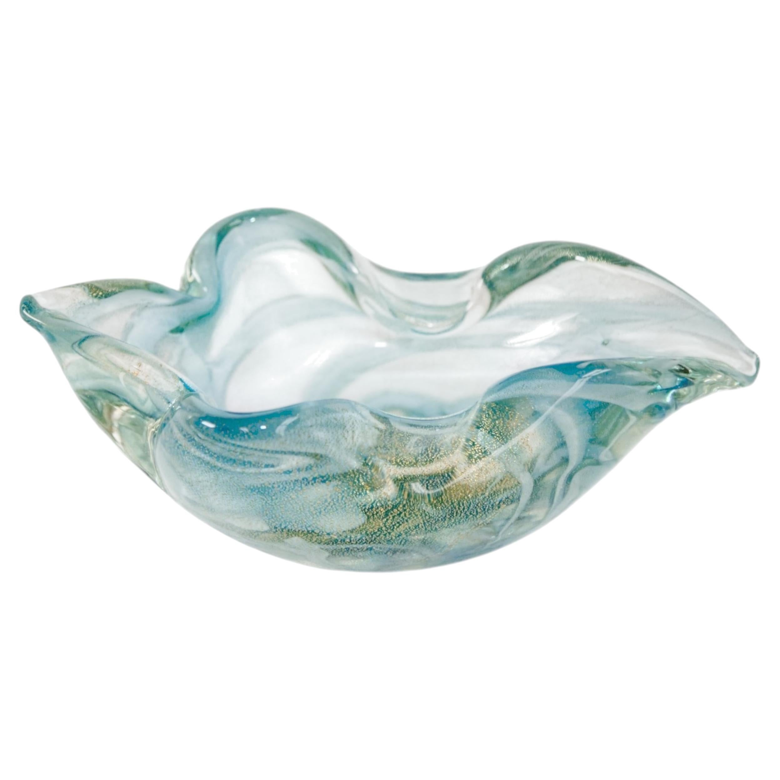 Cuenco de cristal de Murano soplado a mano, de estilo «Mid-Century Modern», con diseño escultural en azul aguamarina y dorado