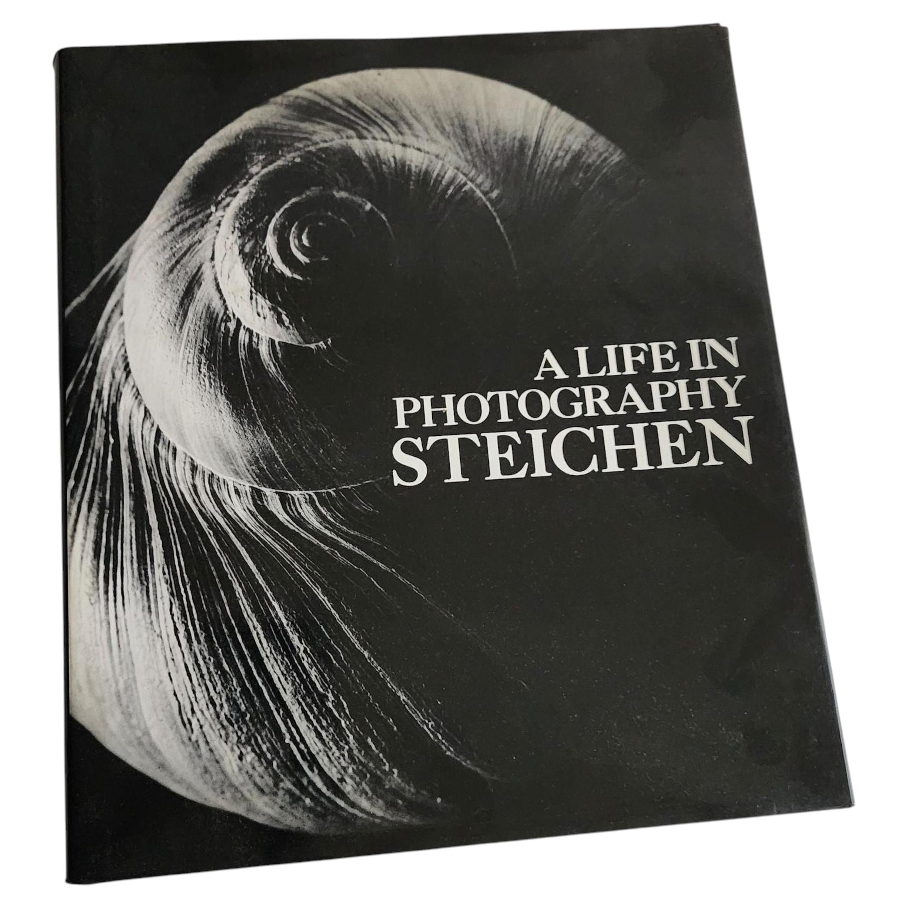 EDWARD STEICHEN: Una vida dedicada a la fotografía. Libro de tapa dura, 1984 en venta