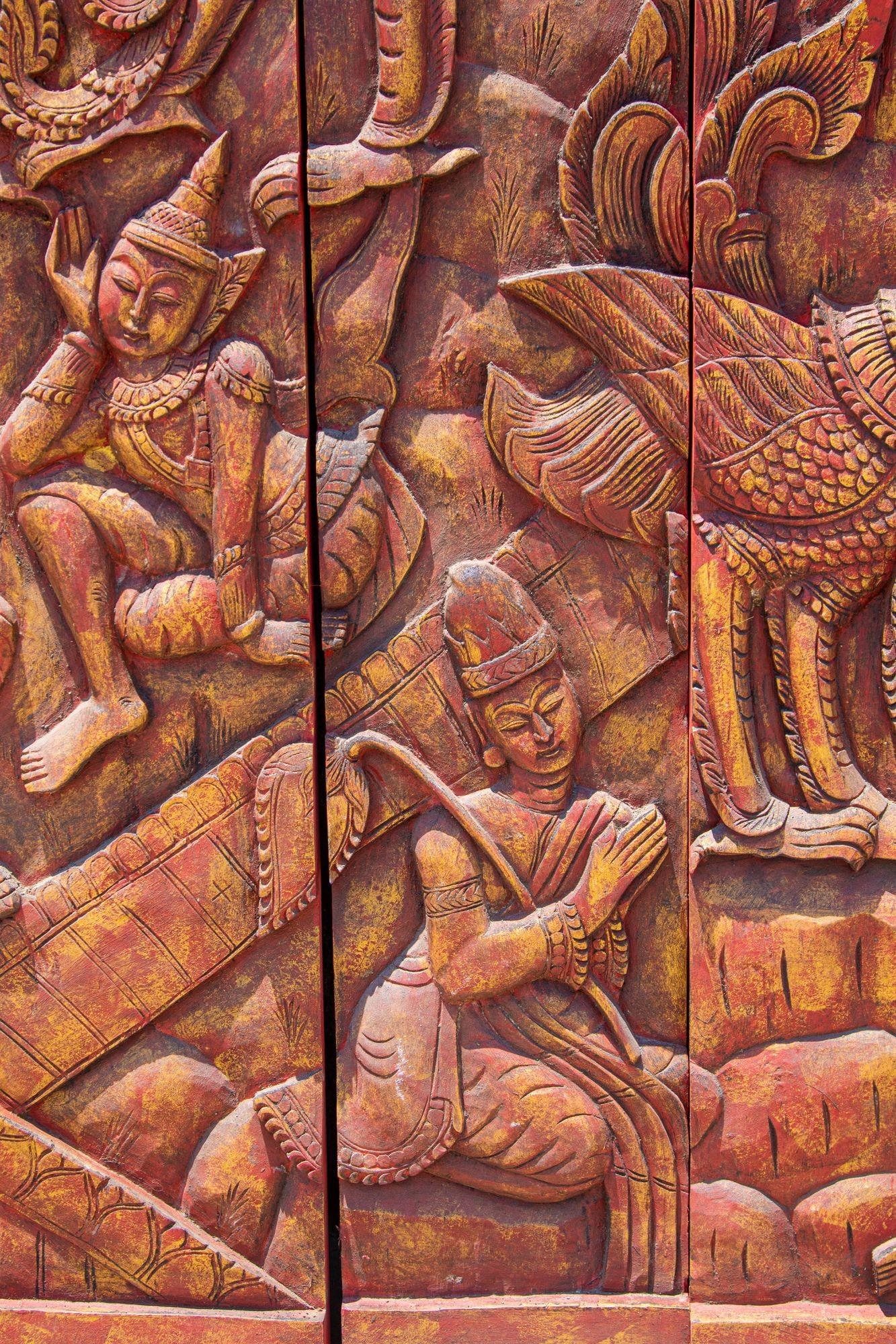 Antique Monumental Asian Hand-Carved Wooden Decorative Mural Panel 8ft For Sale 6