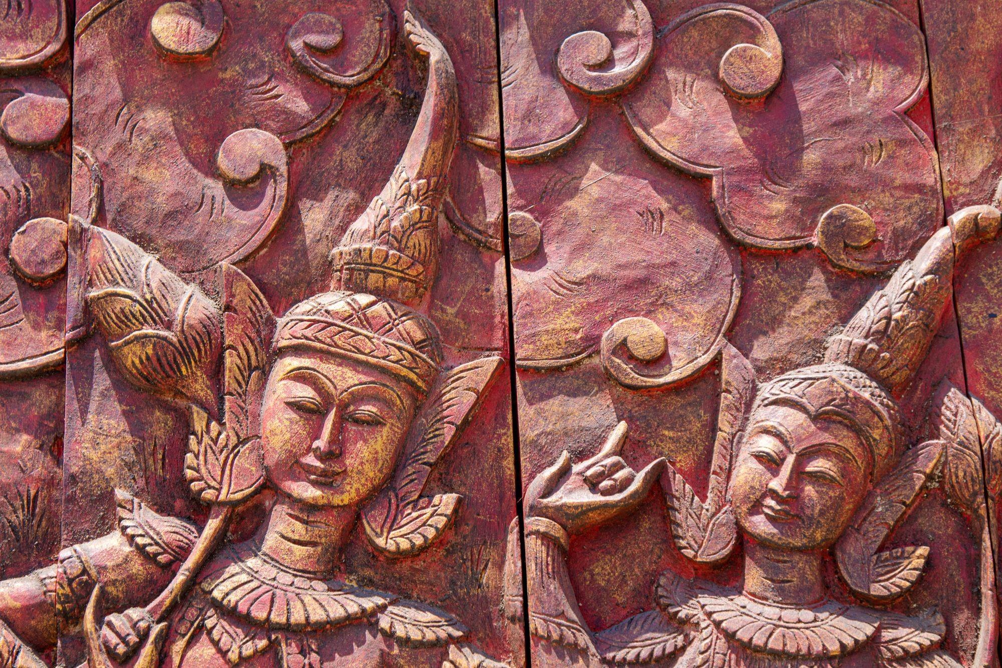 Antique Monumental Asian Hand-Carved Wooden Decorative Mural Panel 8ft For Sale 7