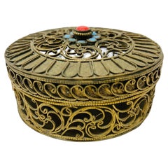 Caja tibetana de metal dorado de colección con turquesas años 50