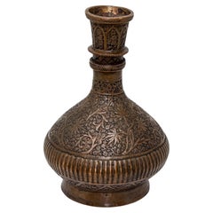 Antike indo-persische, gravierte Wasserpfeifenvase aus verzinntem Kupfer, Indien, um 1890