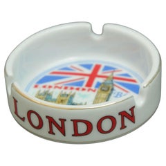 London Souvenir Porcelain Round Ashtray Dish with UK Landmarks