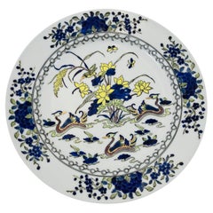 Chinese Famille Verte Porcelain Cabinet Plate in Rare Mandarin Duck Pattern