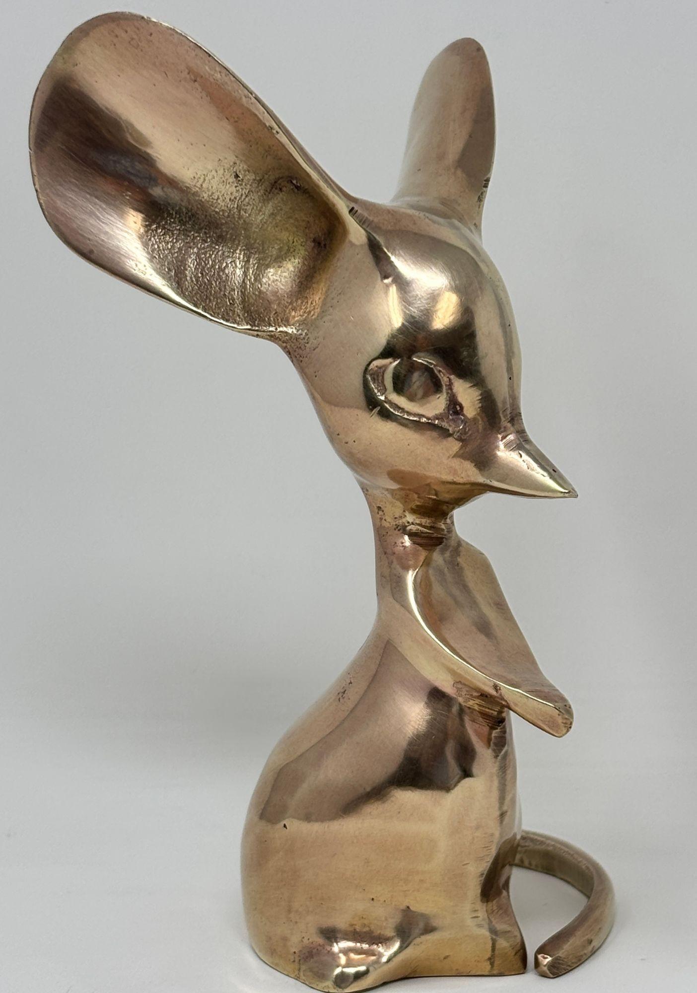 Americano Scultura di topo in ottone fuso degli anni '50 in vendita