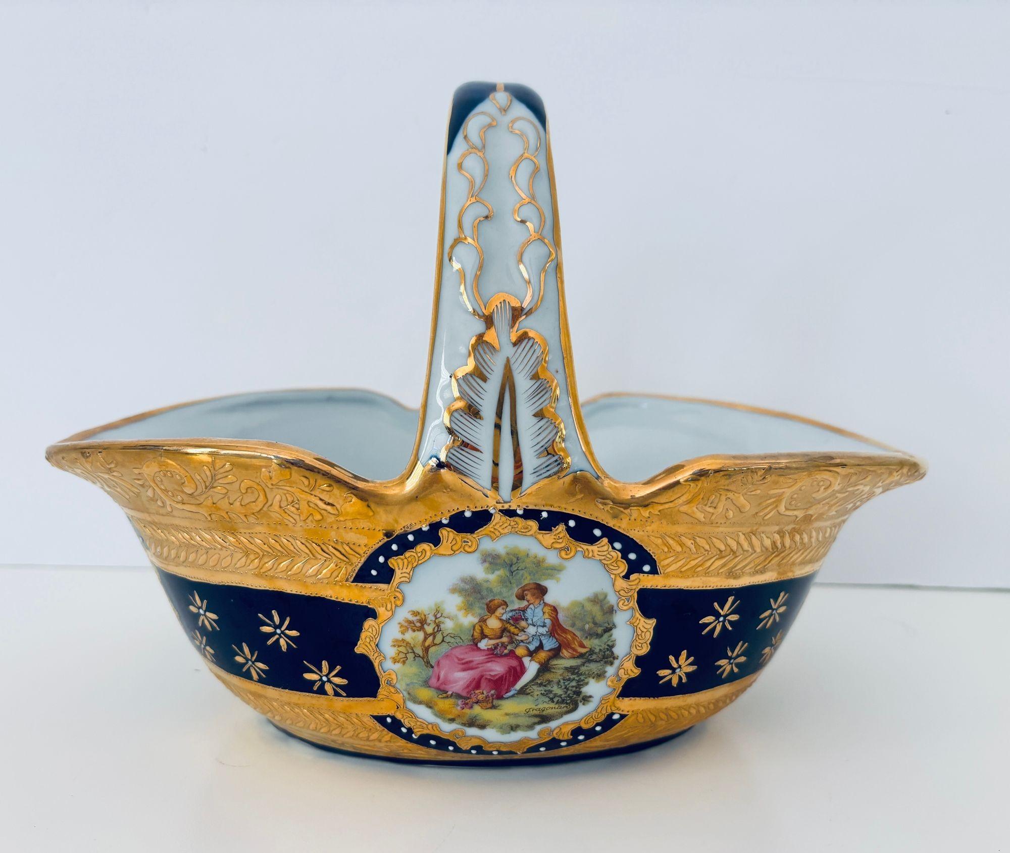 Cobalt Blue Porcelain Basket Vase with 22K Gold Encrustation and Romantic Scene For Sale 5