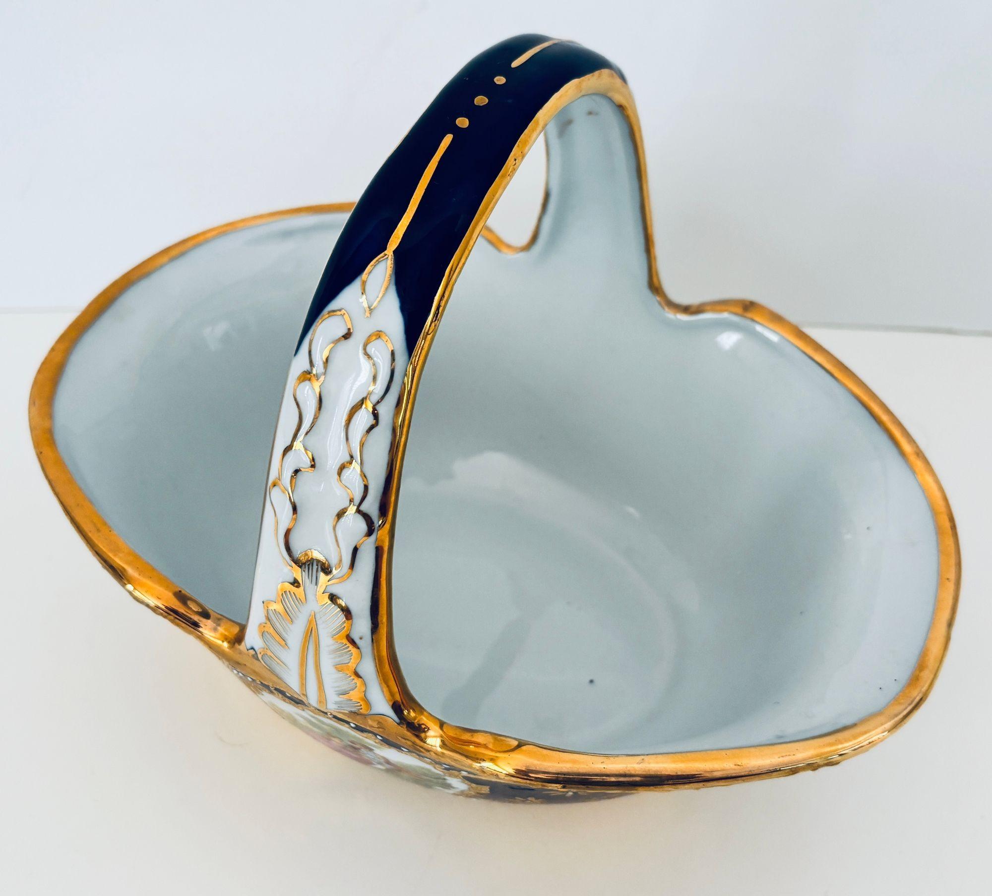 Cobalt Blue Porcelain Basket Vase with 22K Gold Encrustation and Romantic Scene For Sale 9