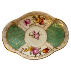 Antico piatto Meissen Porcelain Quatrefoil in miniatura dipinto a mano anni '20