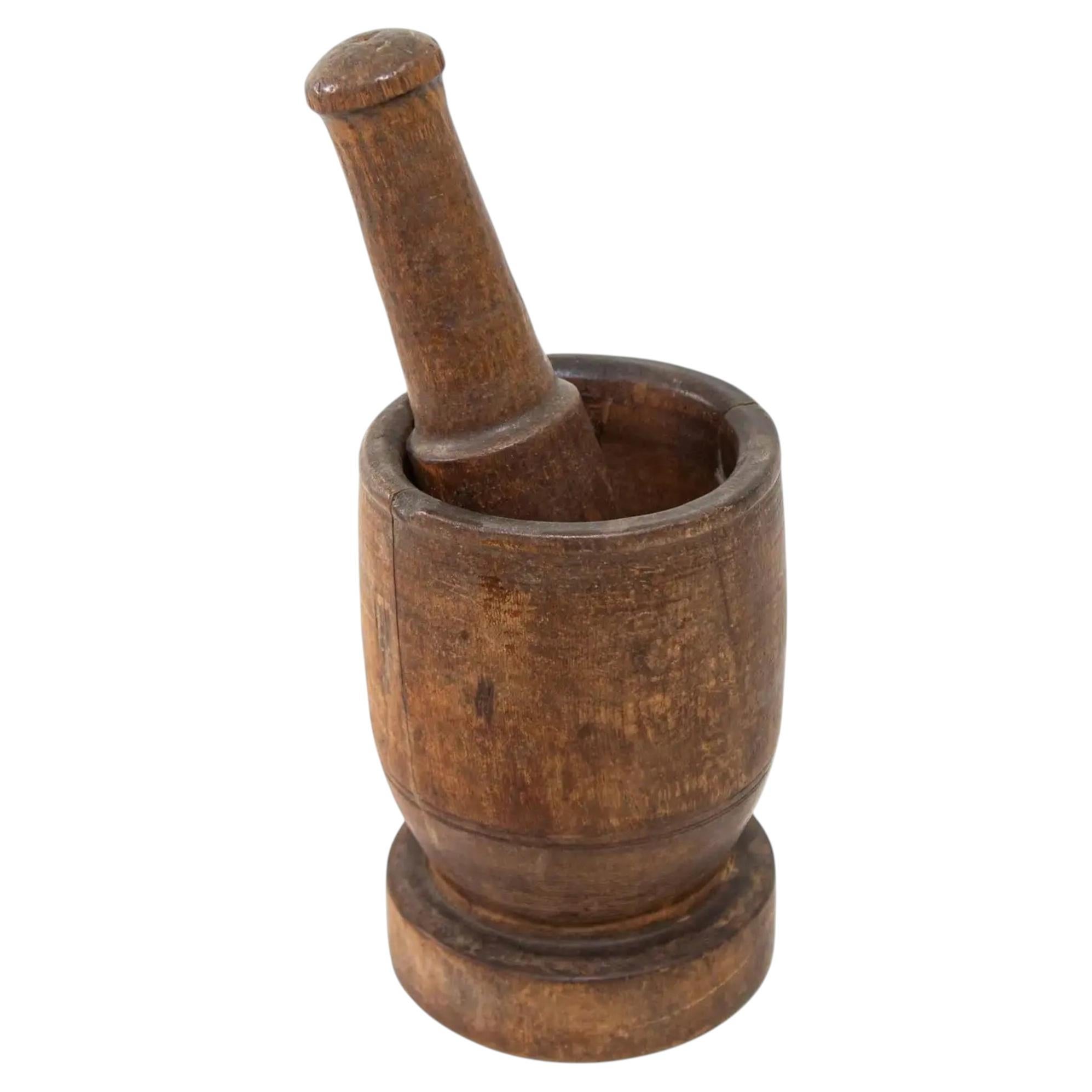 Late 19th-Century American Turned-Wood Mortar and Pestle, Circa 1890 For Sale