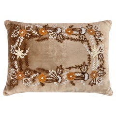 Coussin lombaire « Champagne Velvet » avec broderie florale en perles, 17 x 12 pouces