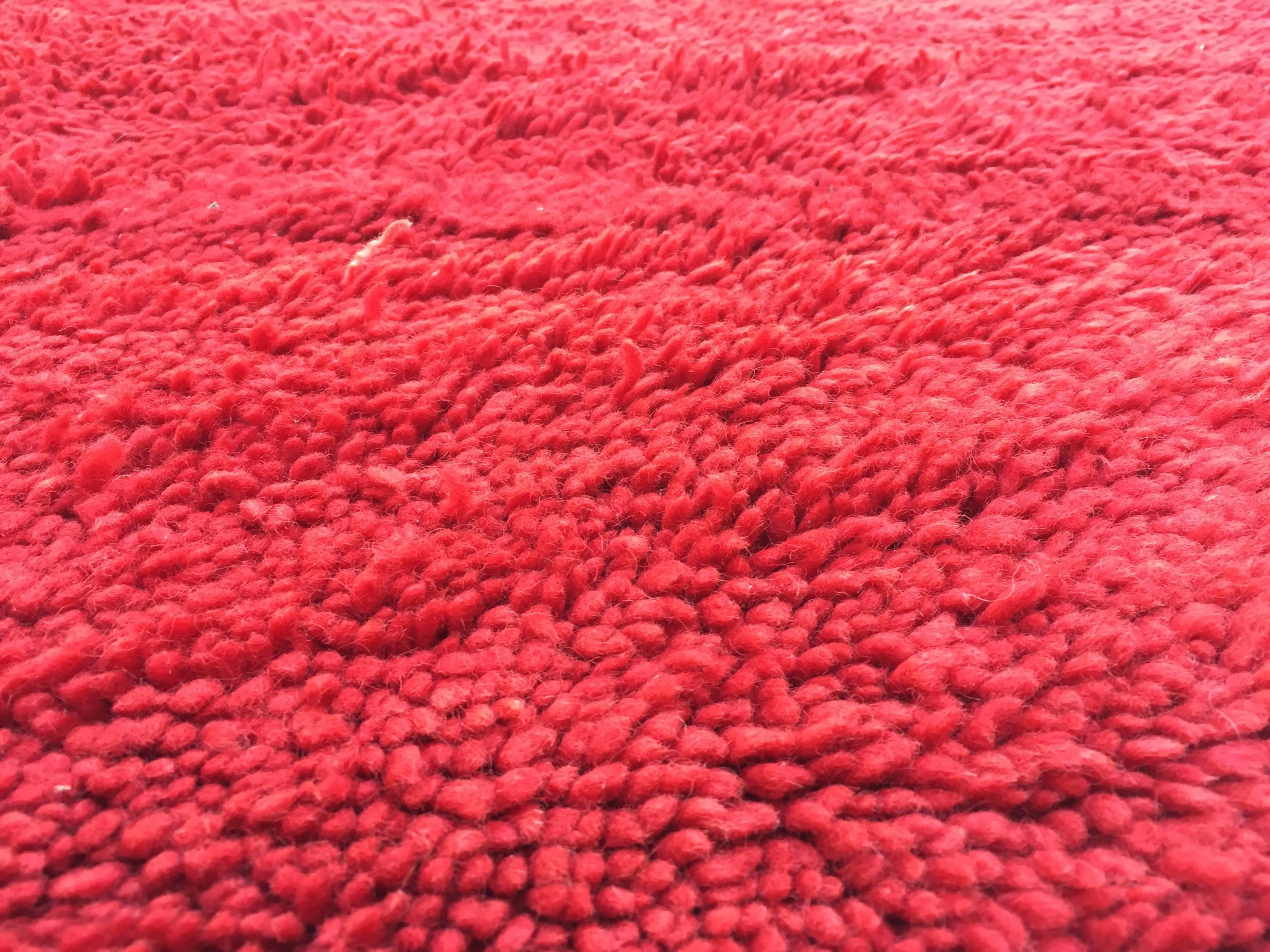 Vegetable Dyed 1960s Vintage Red Ethnic Moroccan Rug For Sale