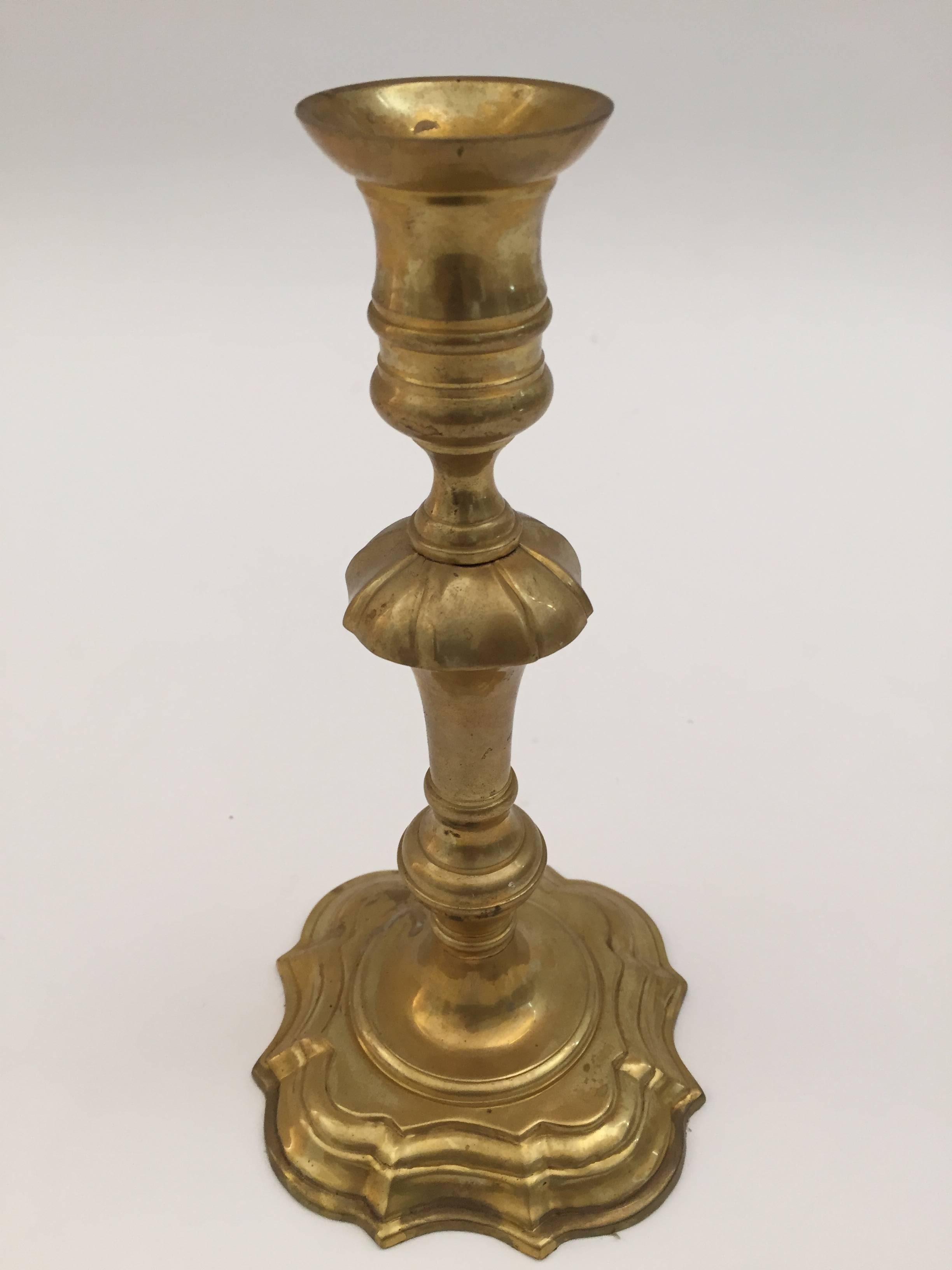 Pair of Georgian Brass Candlesticks In Good Condition In North Hollywood, CA
