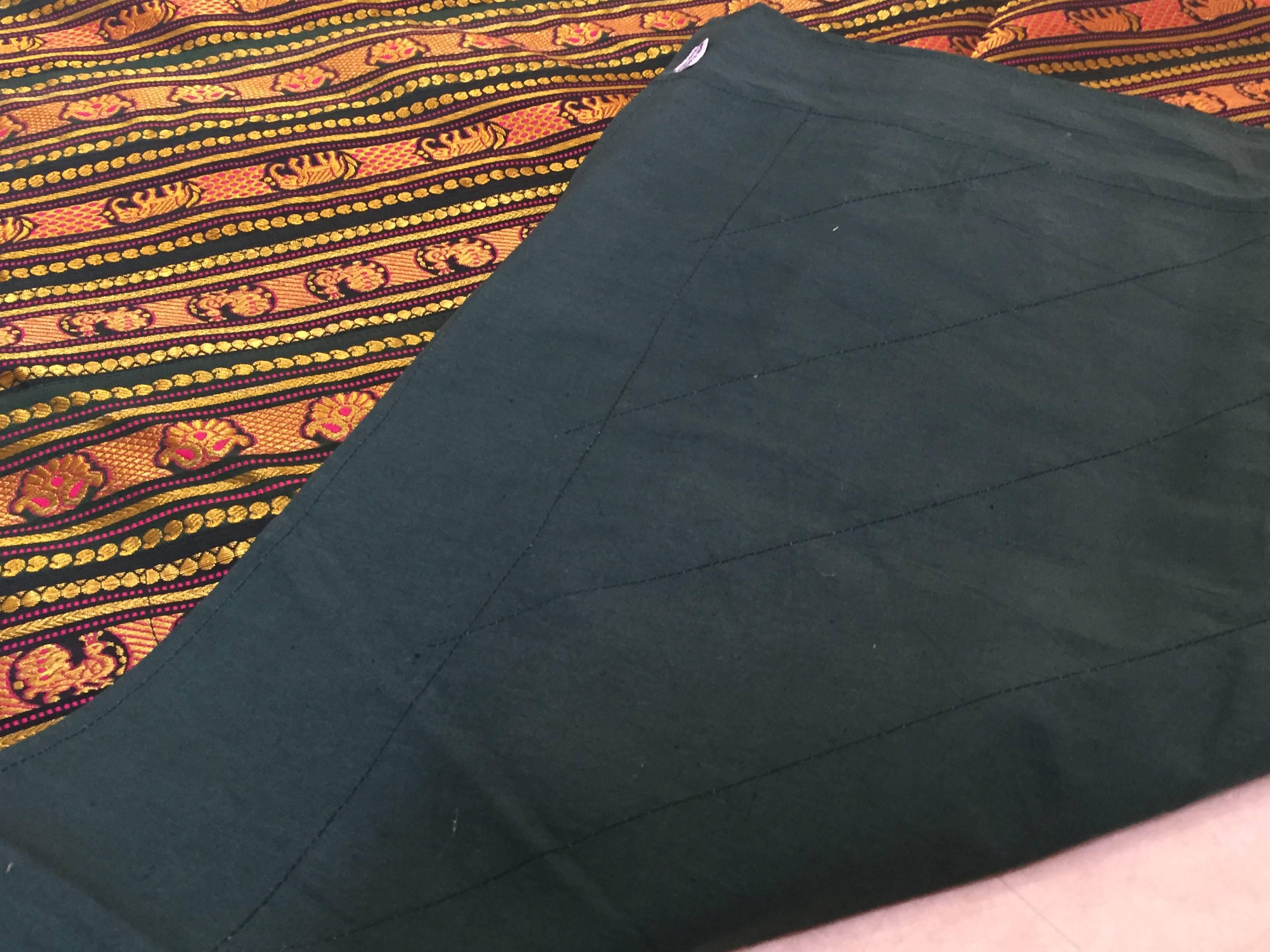 Grünes Bettdecke mit Patchwork aus Indien im Angebot 2