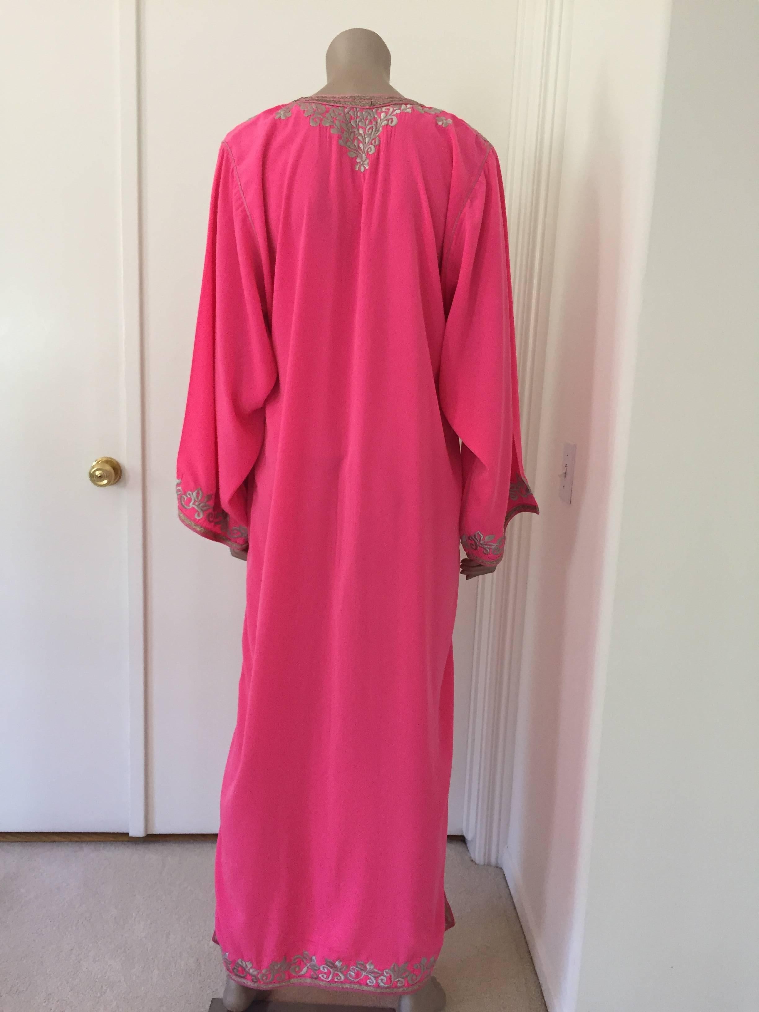 Moroccan Hot Pink Caftan with Silver Embroideries Maxi Dress Kaftan Size L to XL 1